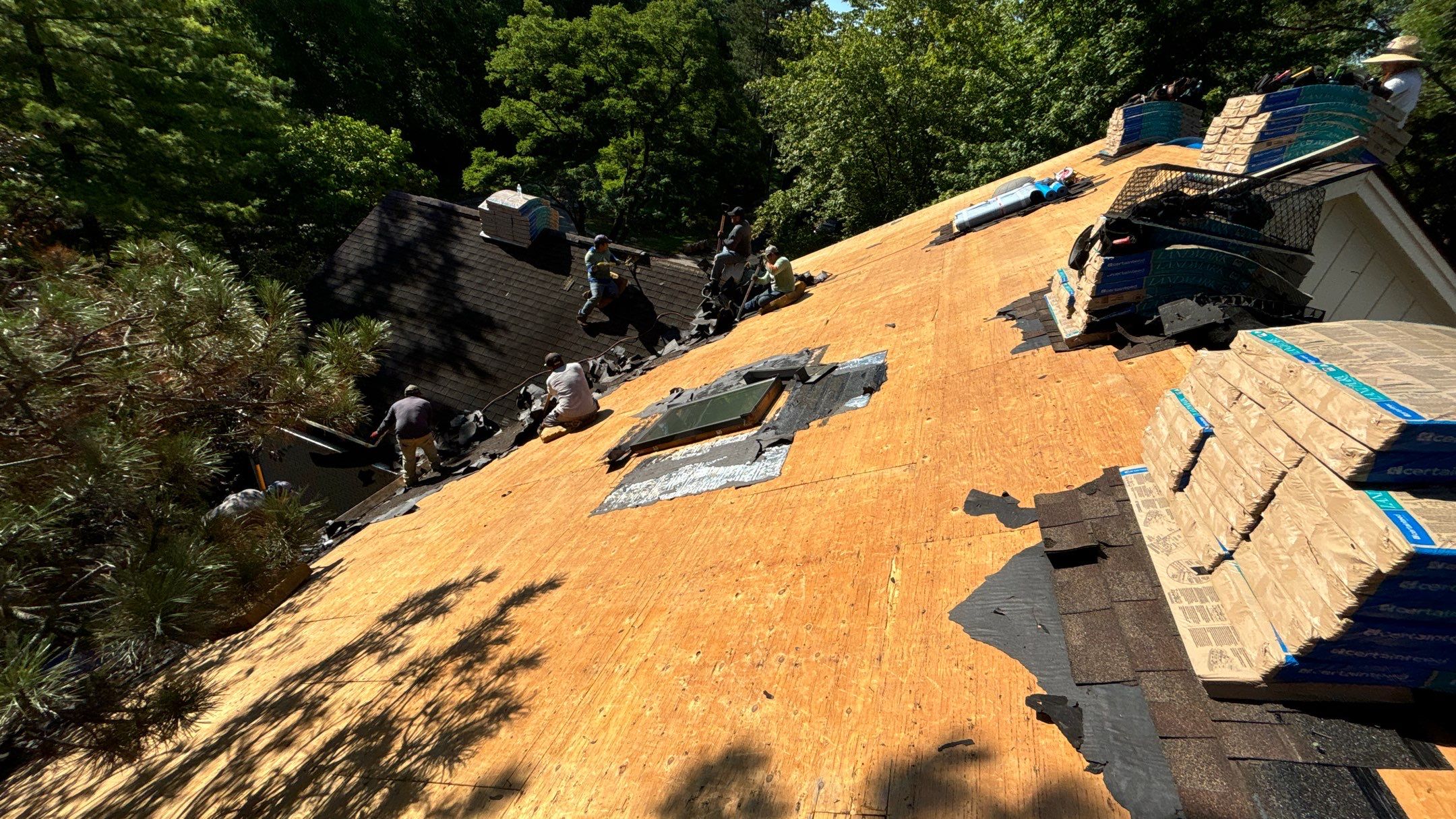 Roof Replacement using CertainTeed Landmark Weathered Wood by 180 Contractors
