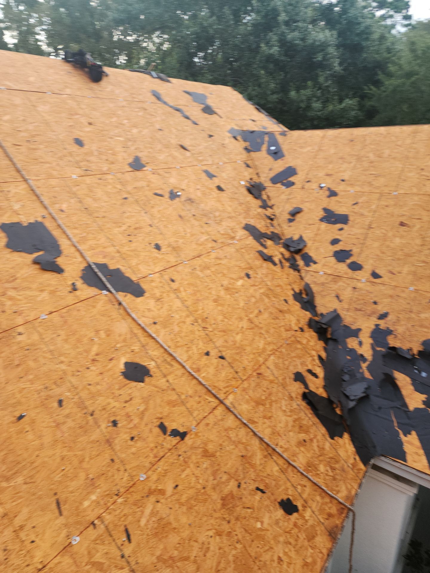 Residential Roofing Installation using Owen's Corning Duration (Lifetime) Shingles by Roof Repair Company