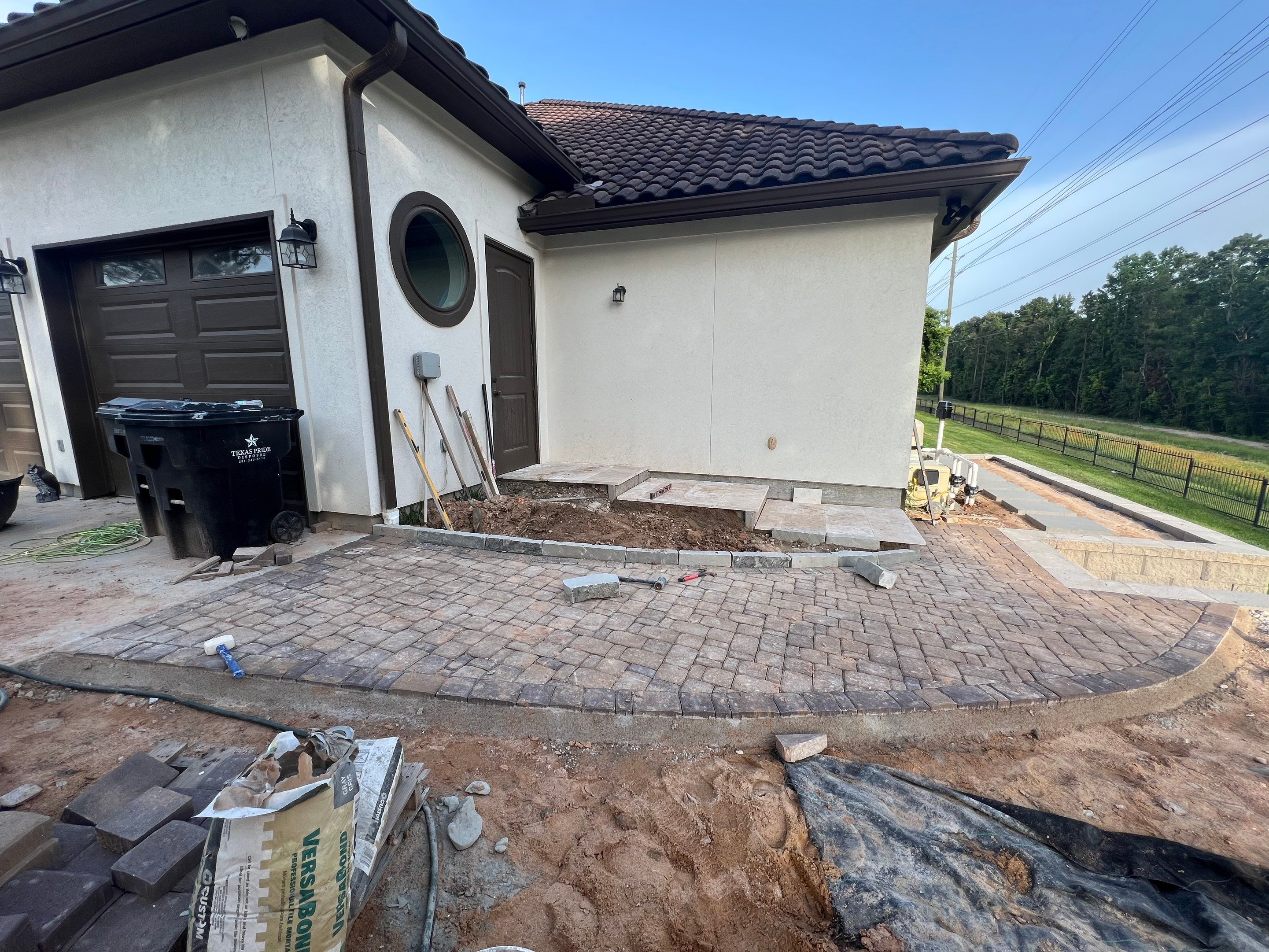🏡 Duane’s Complete Retainer Wall & Hardscape Walkway by Texas Urban Elements