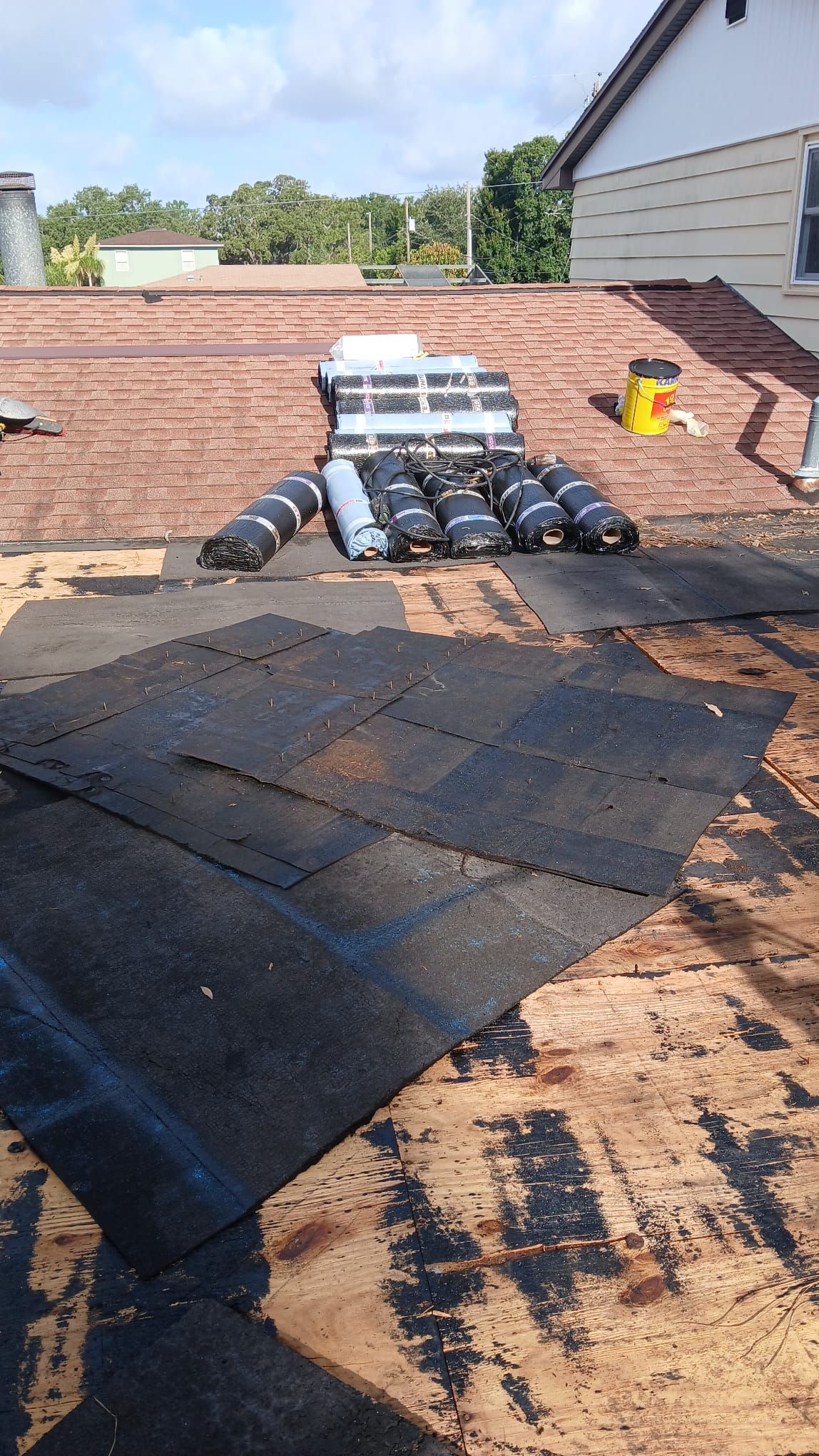 Project in St. Petersburg 33702 by Mitchell Roofing Company LLC 
