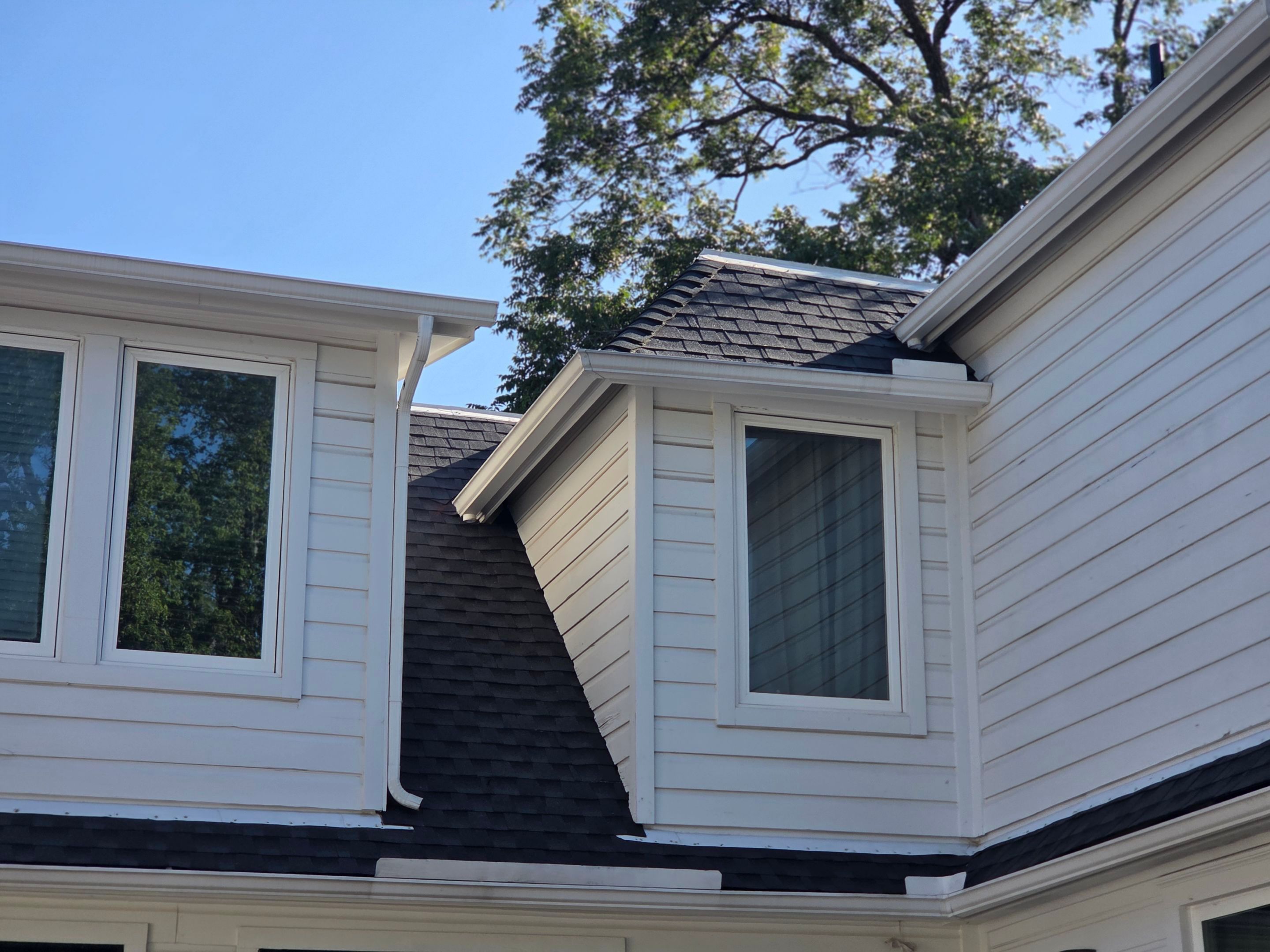 Charcoal - GAF Timberline HDZ by RoofsOnly.com