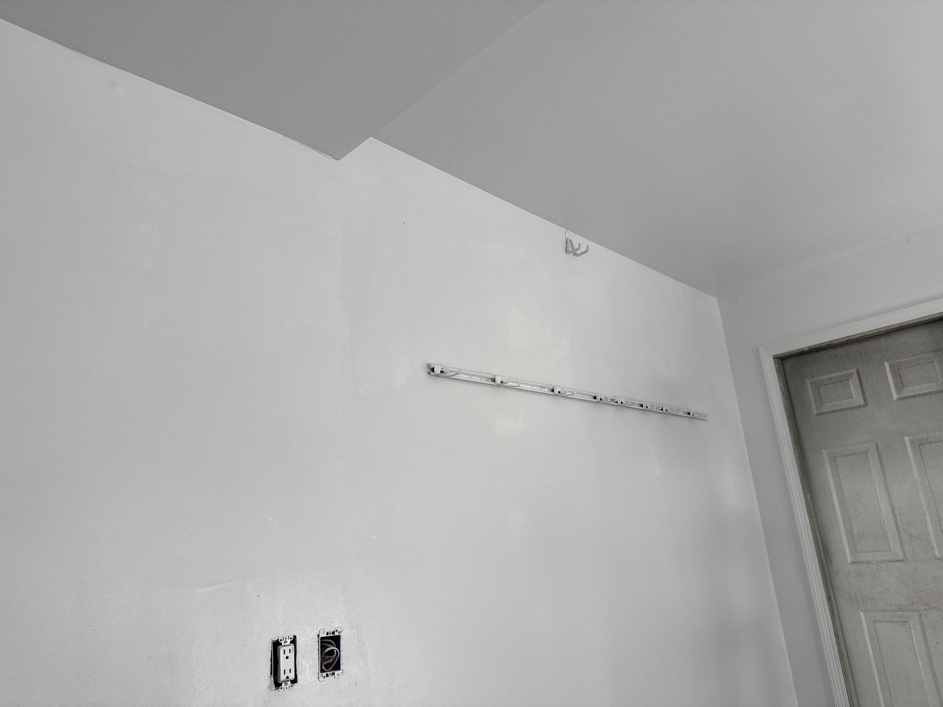 Interior Painting using Sherwin Williams  by La Bendicion Contruction Llc