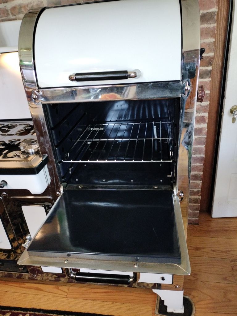 Vintage Magic Chef Stove Restoration by Belgrove Appliance Inc
