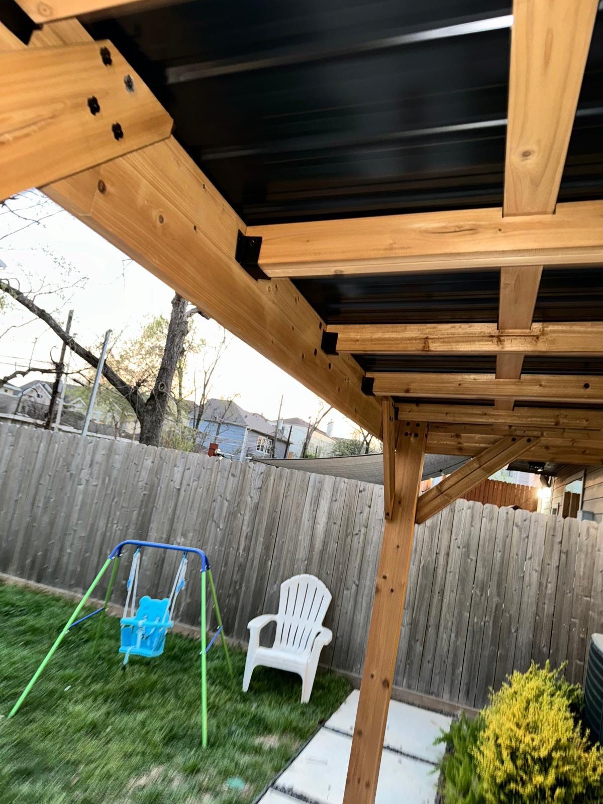 Backyard Upgrade: Professional Pergola Installation for Jennifer! ☀️🍹 by Texas Urban Elements