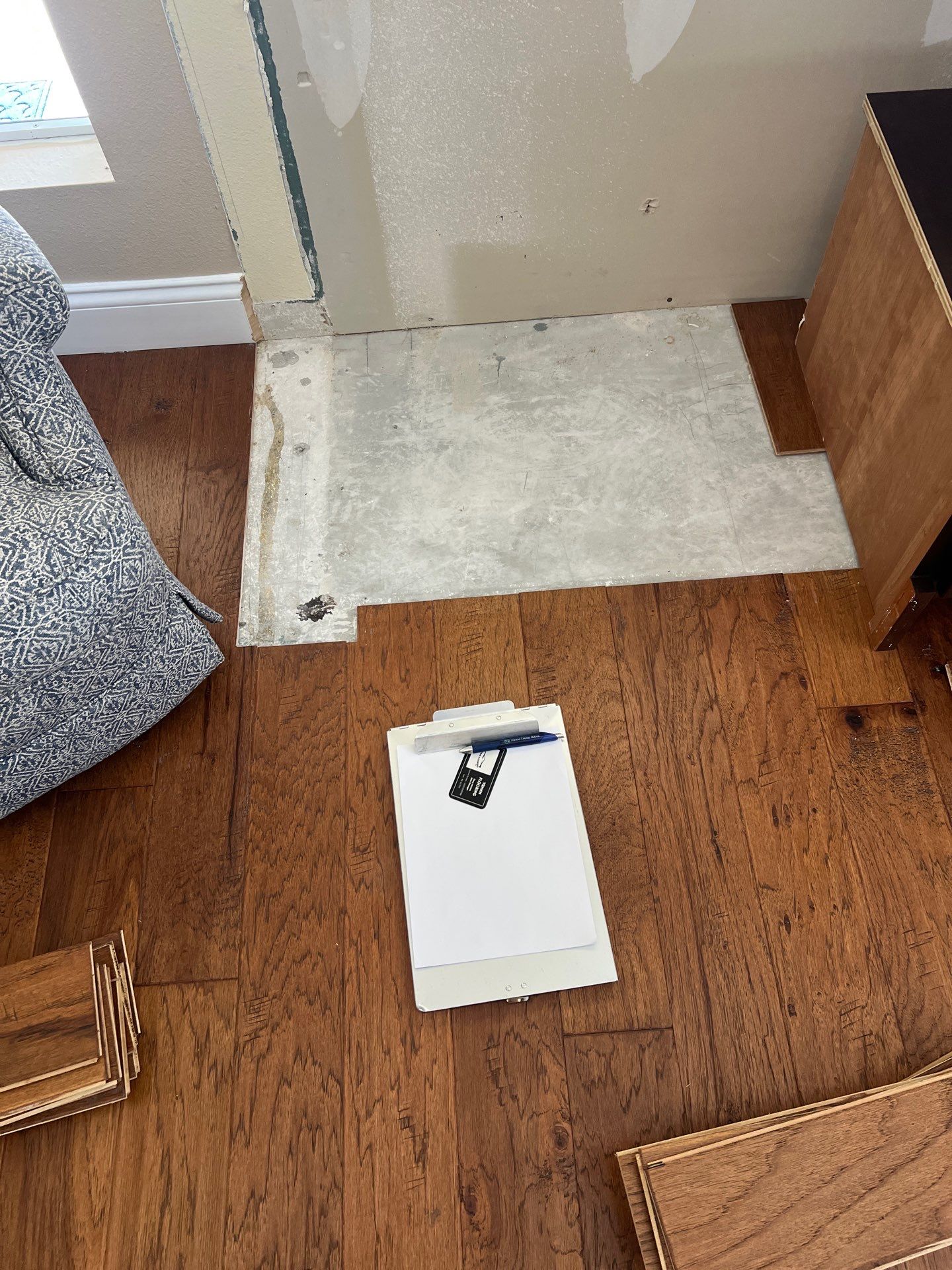 Hardwood by Vrmmm Flooring