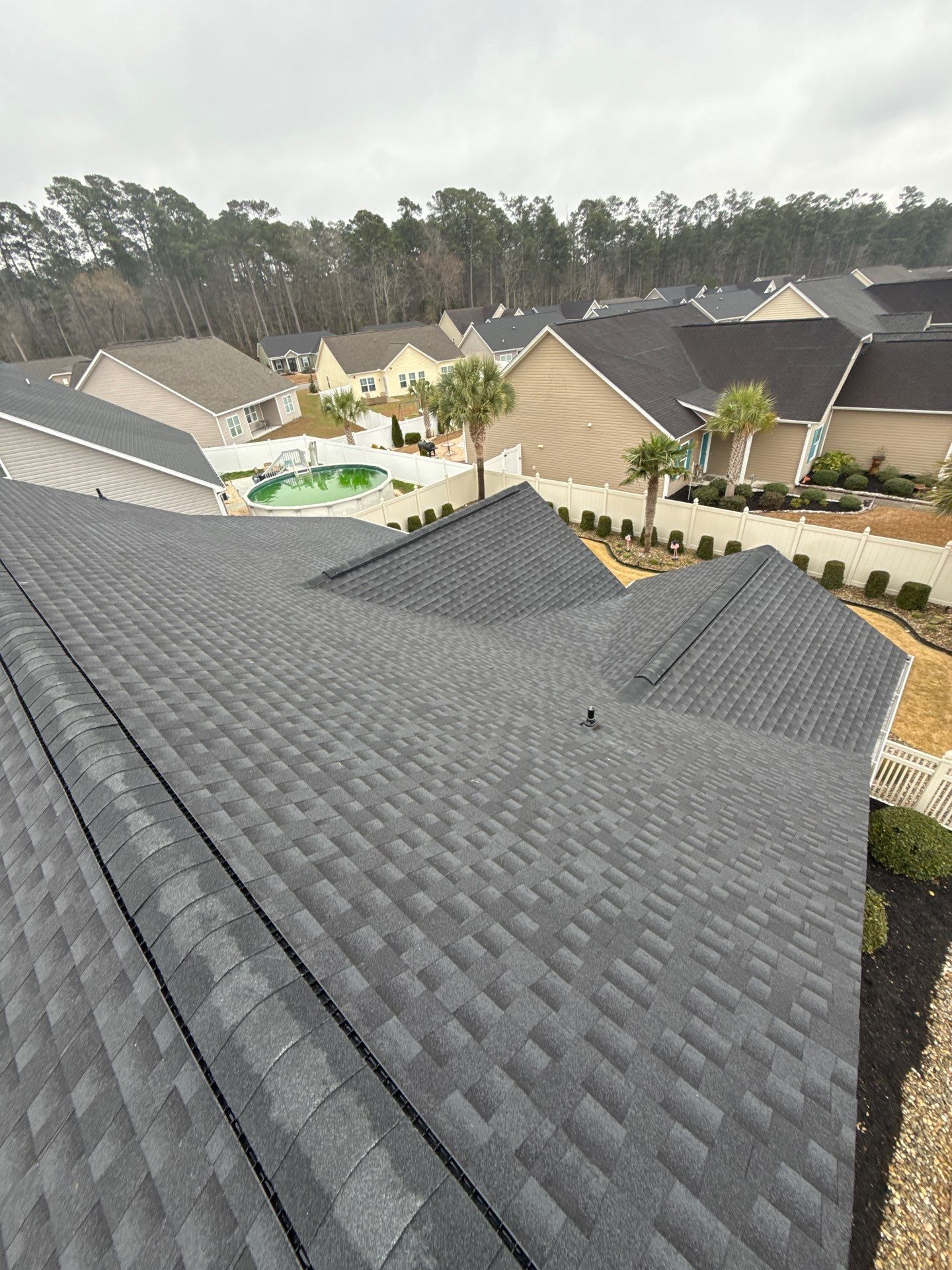 GAF HDZ - Charcoal by Linta Roofing Inc