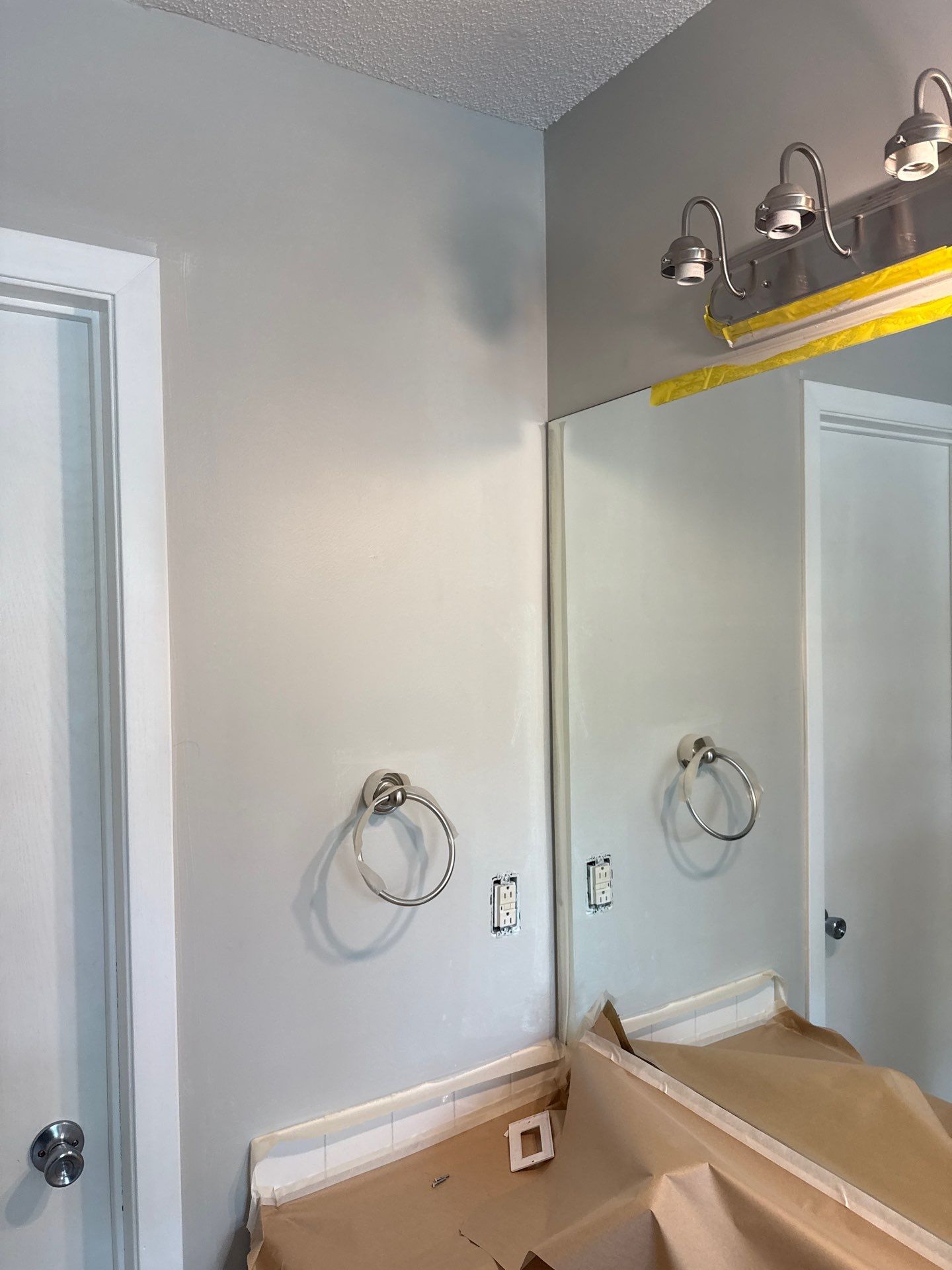 Condo Repaint Walls in Urbandale by Midwest Paint LLC