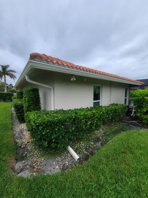 Cameo Gutters using 6 Inch Seamless Gutters in Sarasota FL