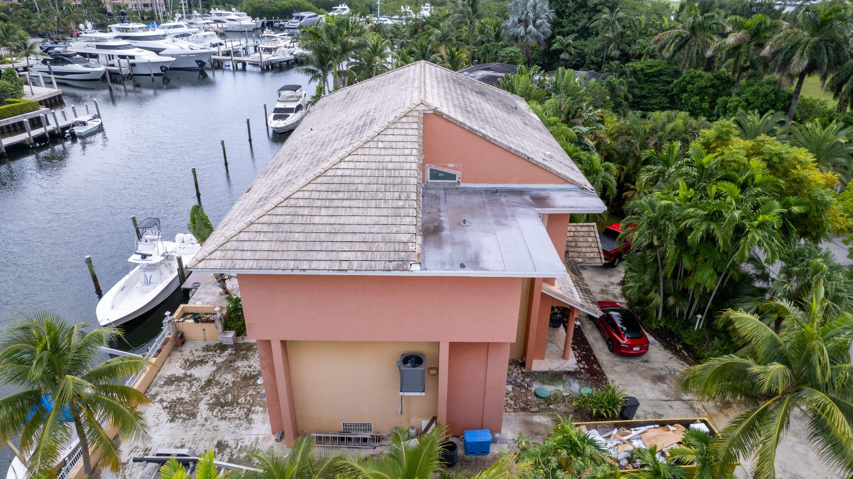 Metal Roof - Aluminum - Slate Gray by Istueta Roofing