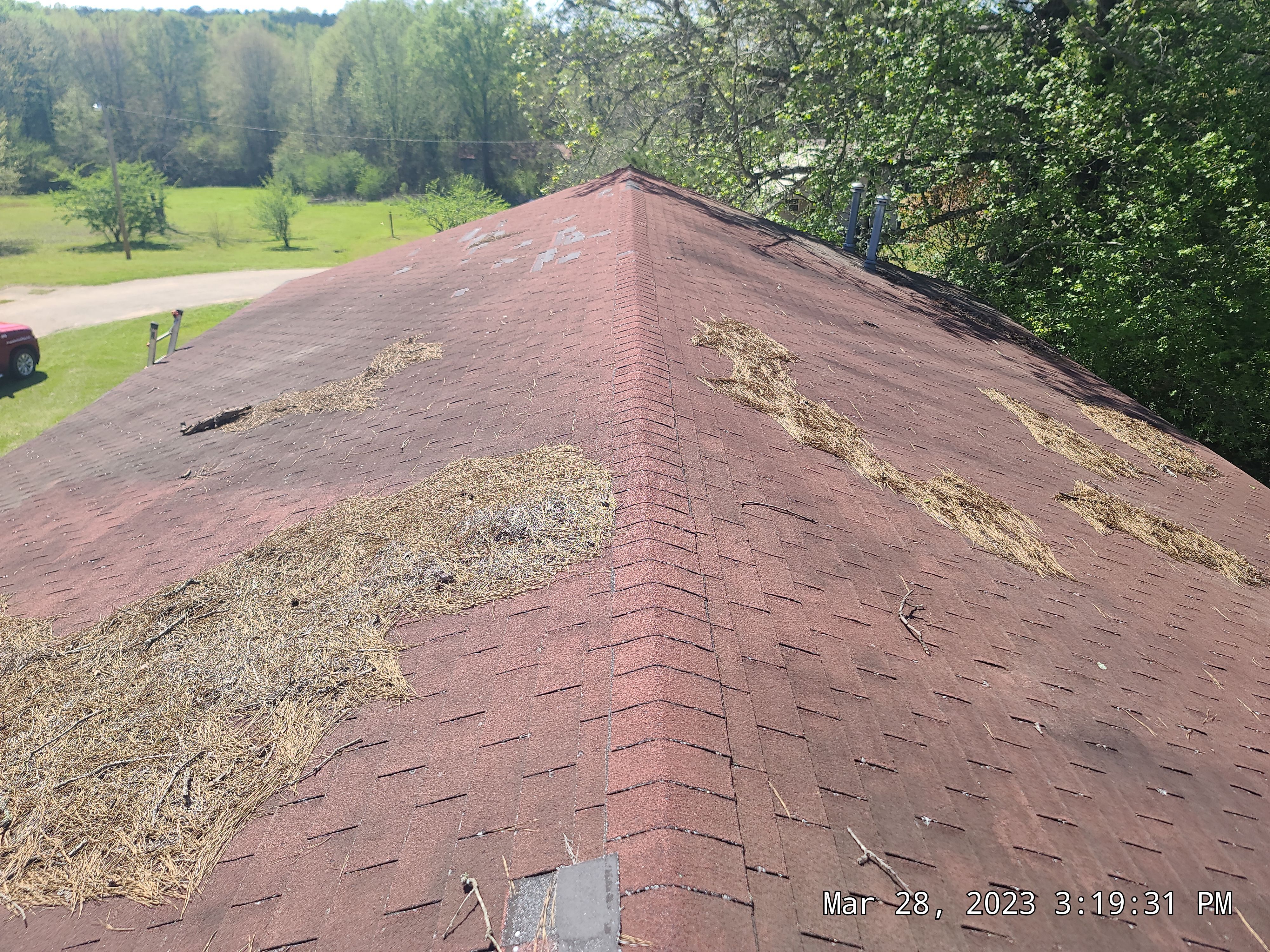 Commercial Metal Installation using Reed's Metals: 29 GA. Colored Commercial Panel by Hostetler Roofing