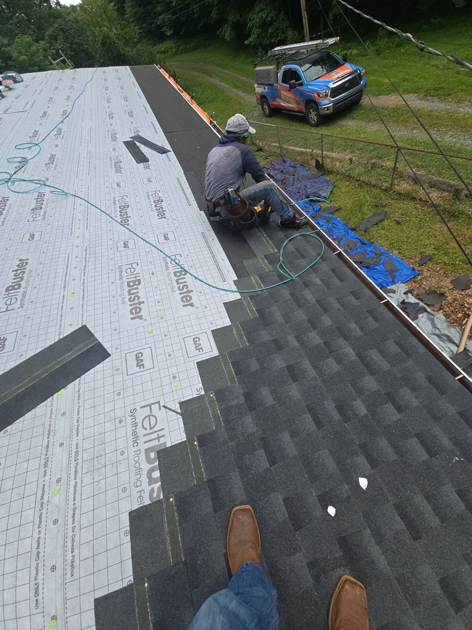 Residential Roofing Installation using GAF Timberline HDZ Charcoal by Rainstoppers Roofing