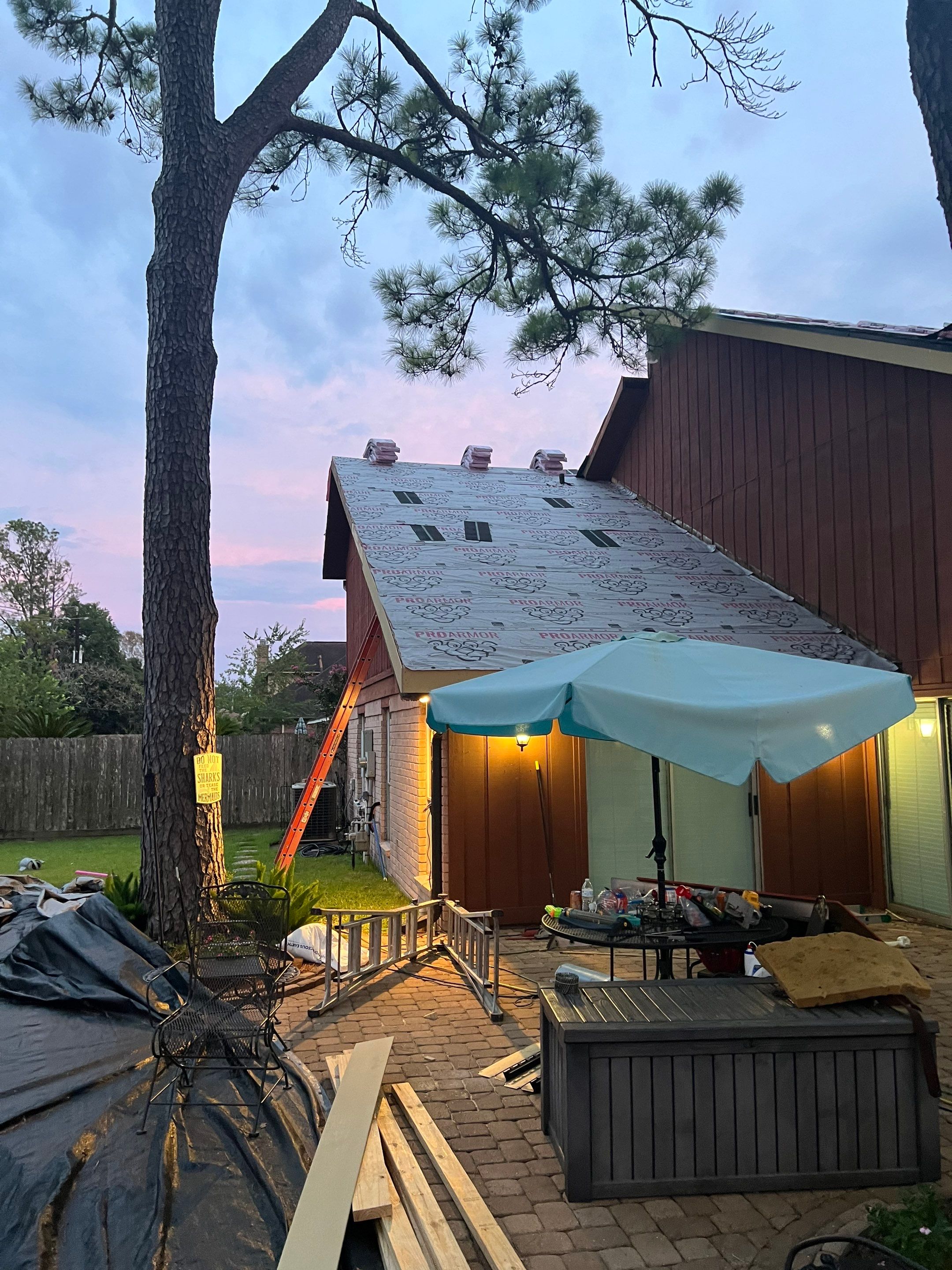 Residential Roofing Installation using Owen's Corning Duration (Lifetime) Shingles by Roof Repair Company