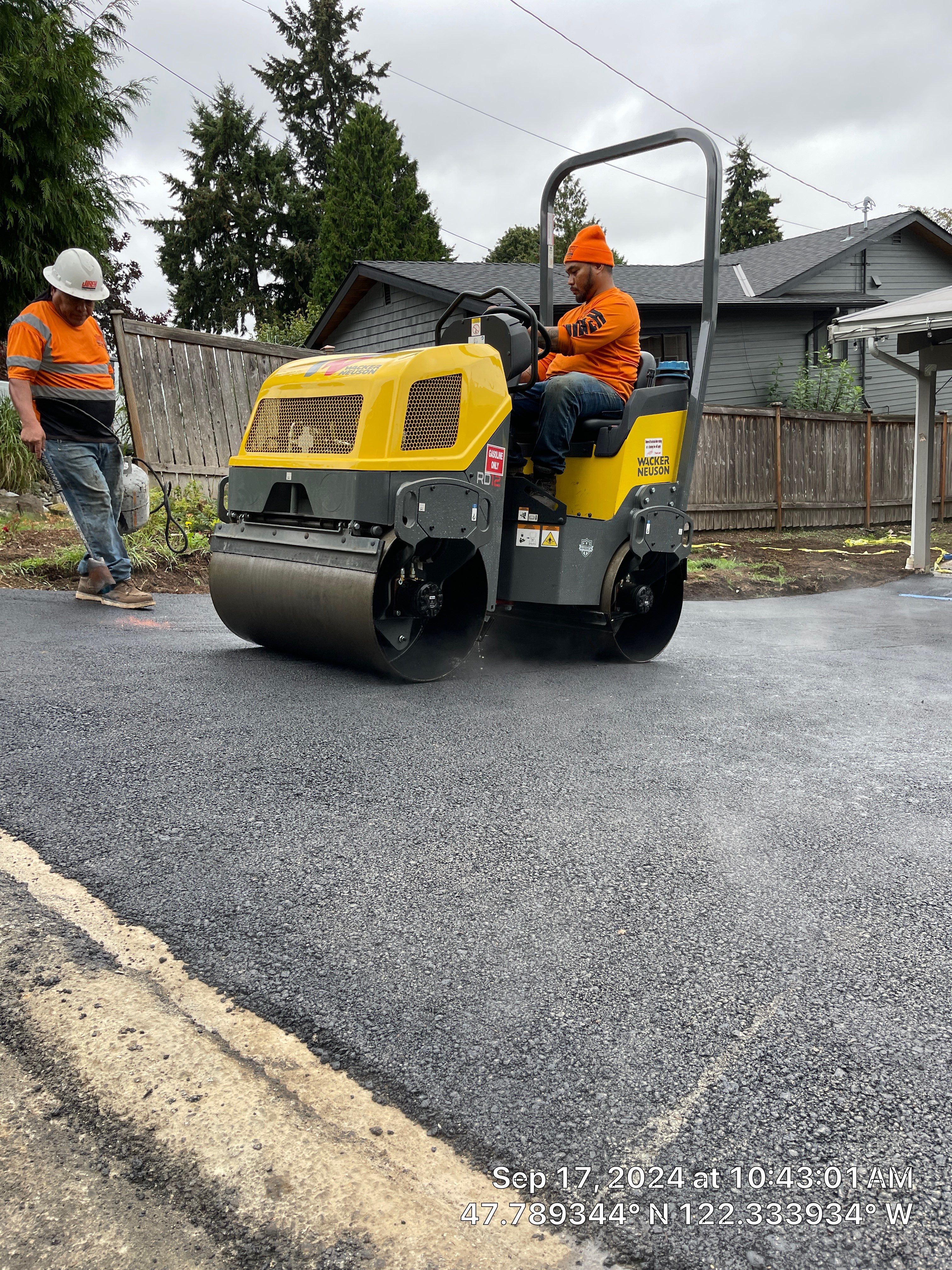 Asphalt Driveway Repair | Edmonds  by Jireh Asphalt & Concrete Inc 