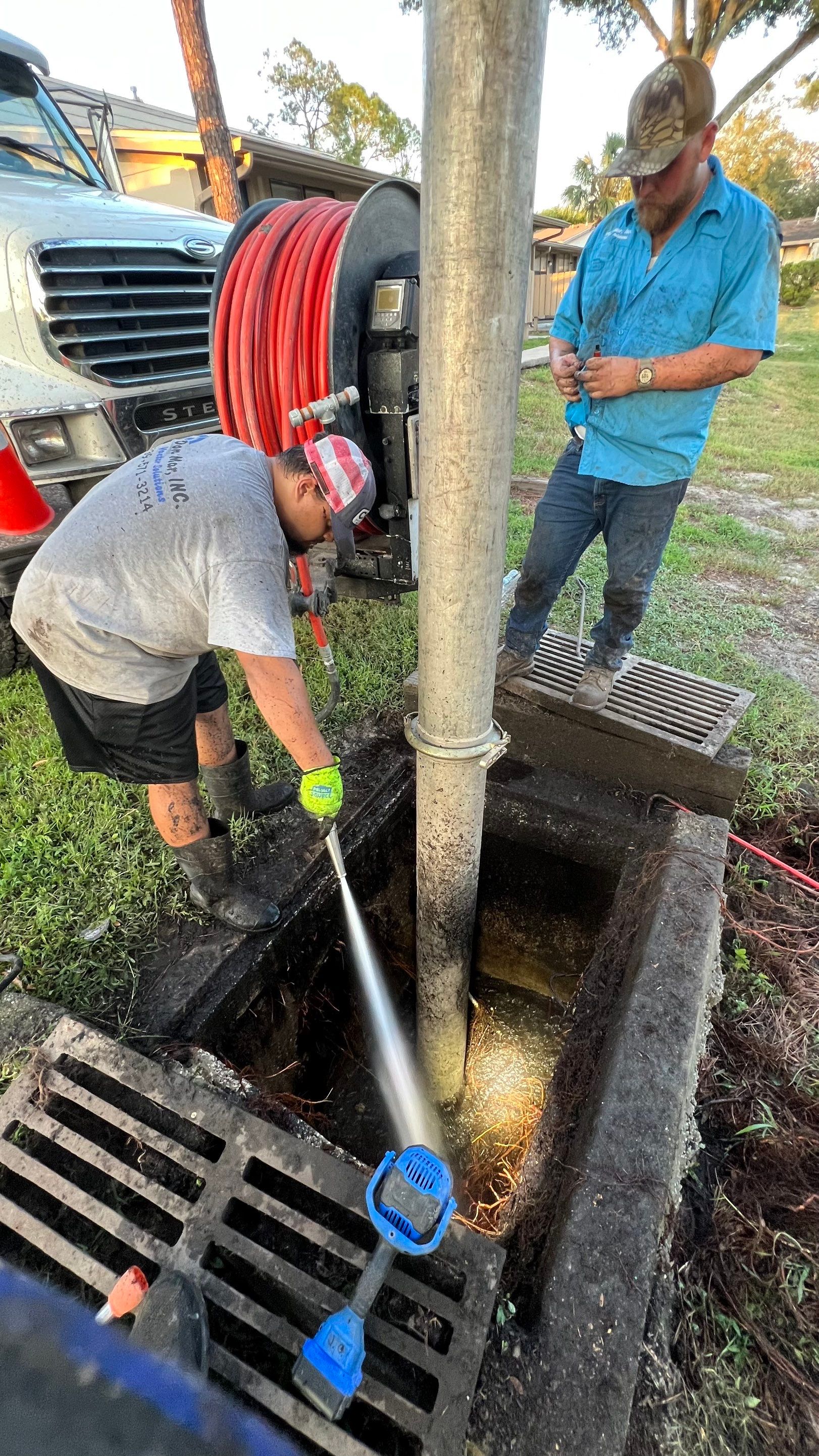Apartment Complex Storm Water System Cleaning and Maintenance by APS Power & Water