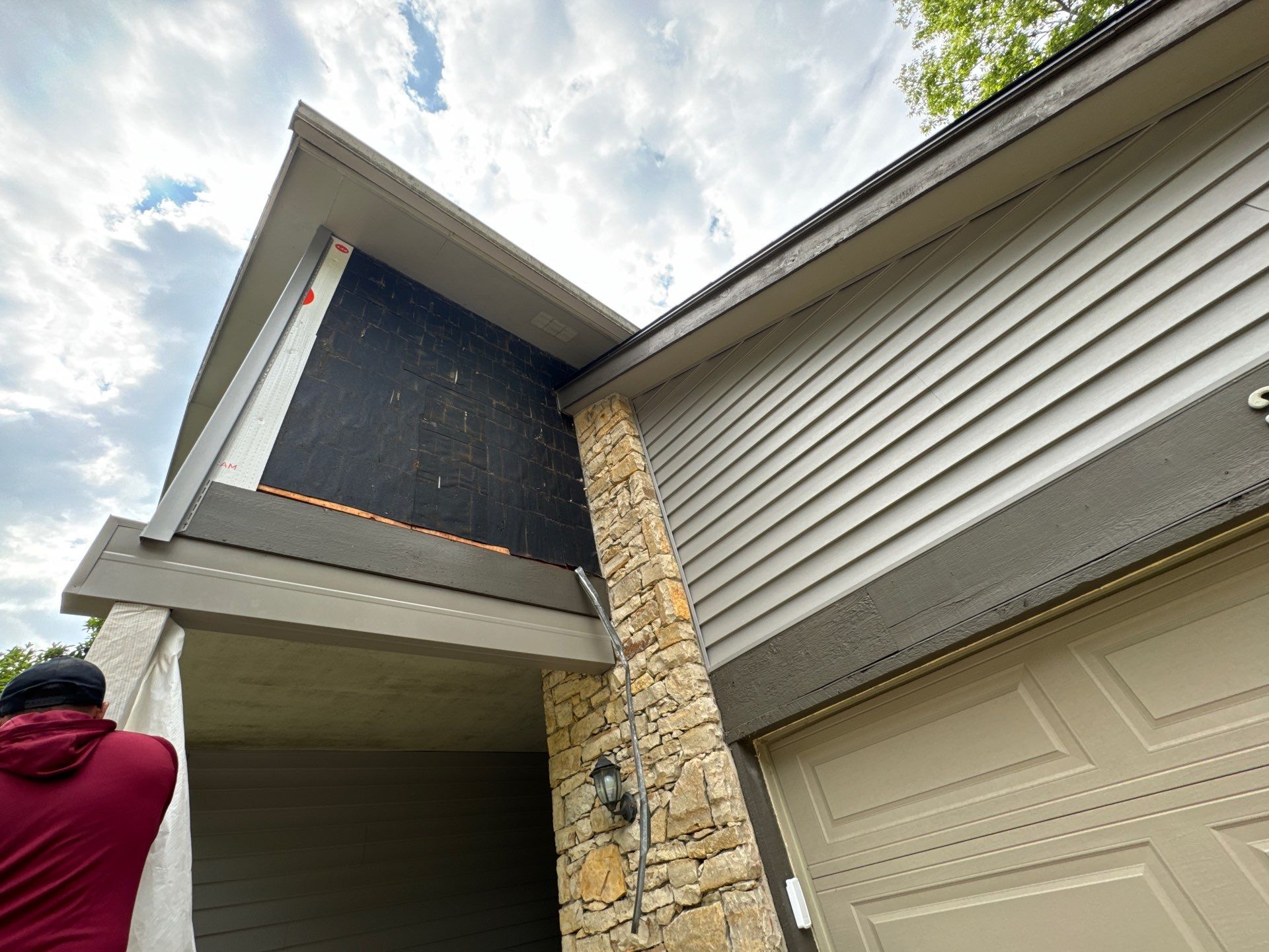 BYE BYE Wood Shakes by EEC Windows, Siding & Roofing