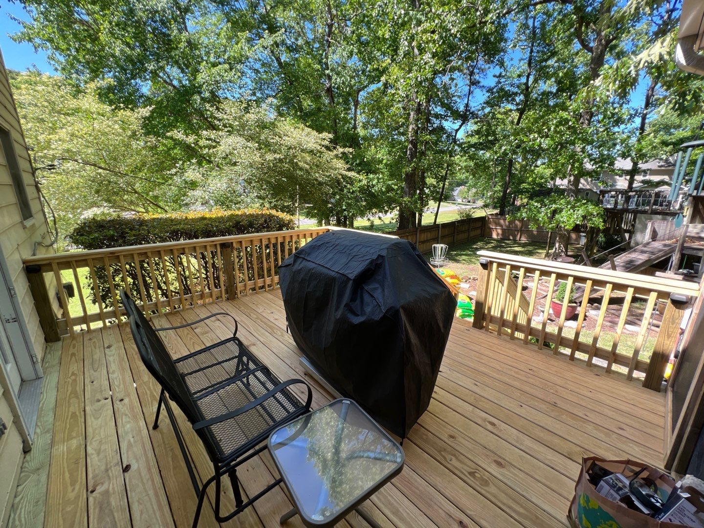 Oak Leaf Circle - Deck Installation  by Pillar and Pine