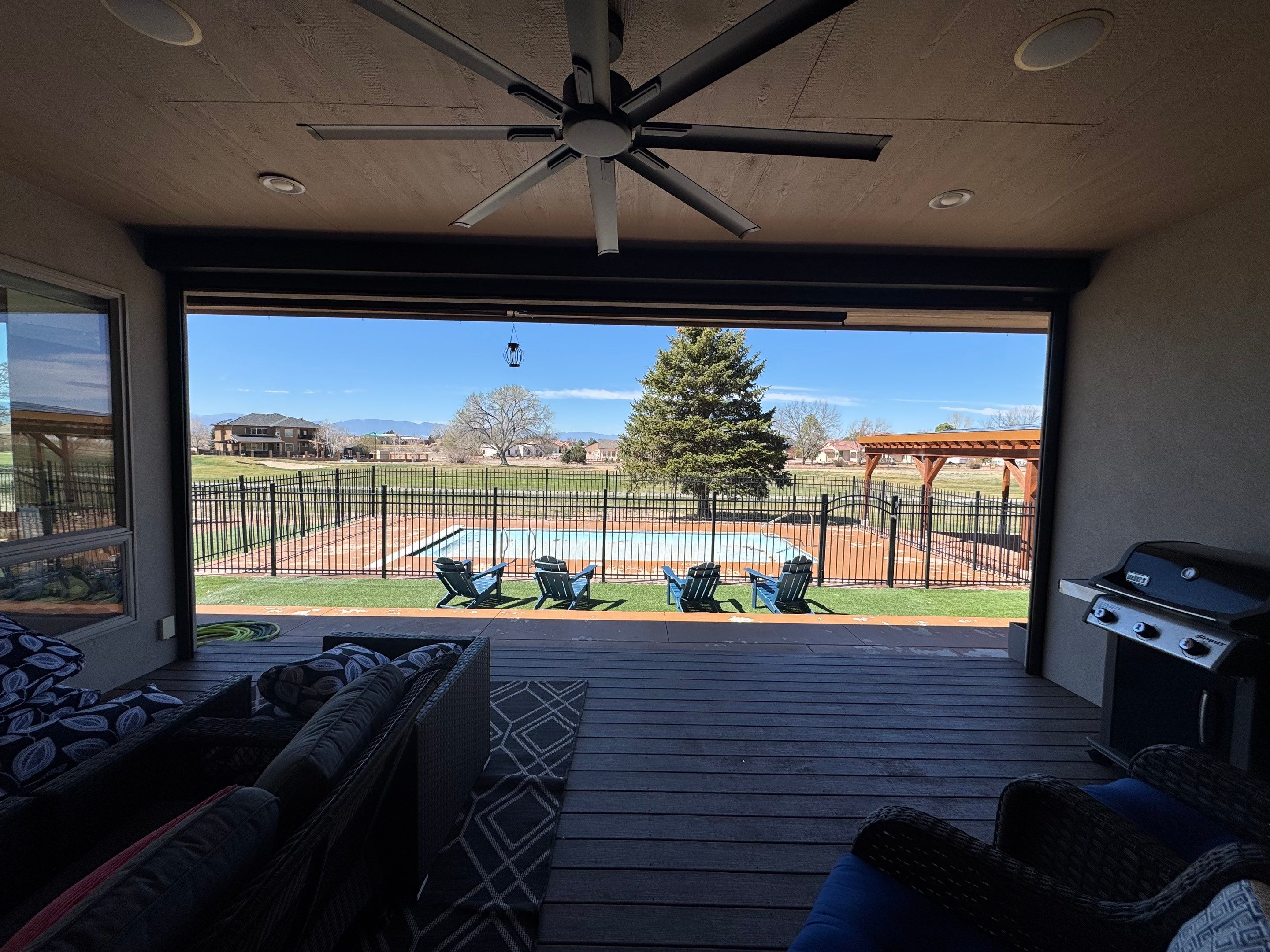 Progressive MagnaTrack Screens using Progressive MagnaTrack Screens by Outdoor Solutions Colorado