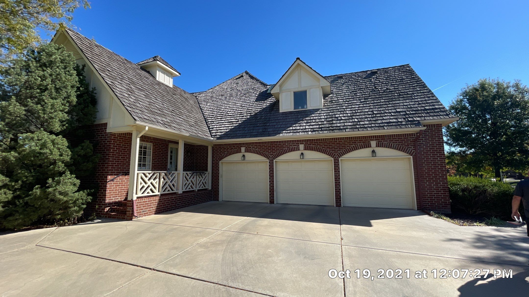 Residential Roofing Installation using DaVinci Bellaforte Slate in Slate Black by Eaton Roofing 