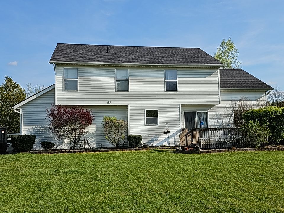 ATLAS PINNACLE COLOR: BLACK SHADOW DRIP EDGE: WHITE by Eagle Eye Roofing