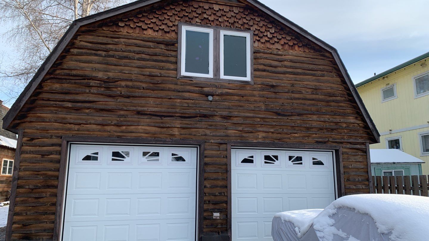 Gorgeous Farmhouse Style Transformation by Midnight Sun Painting
