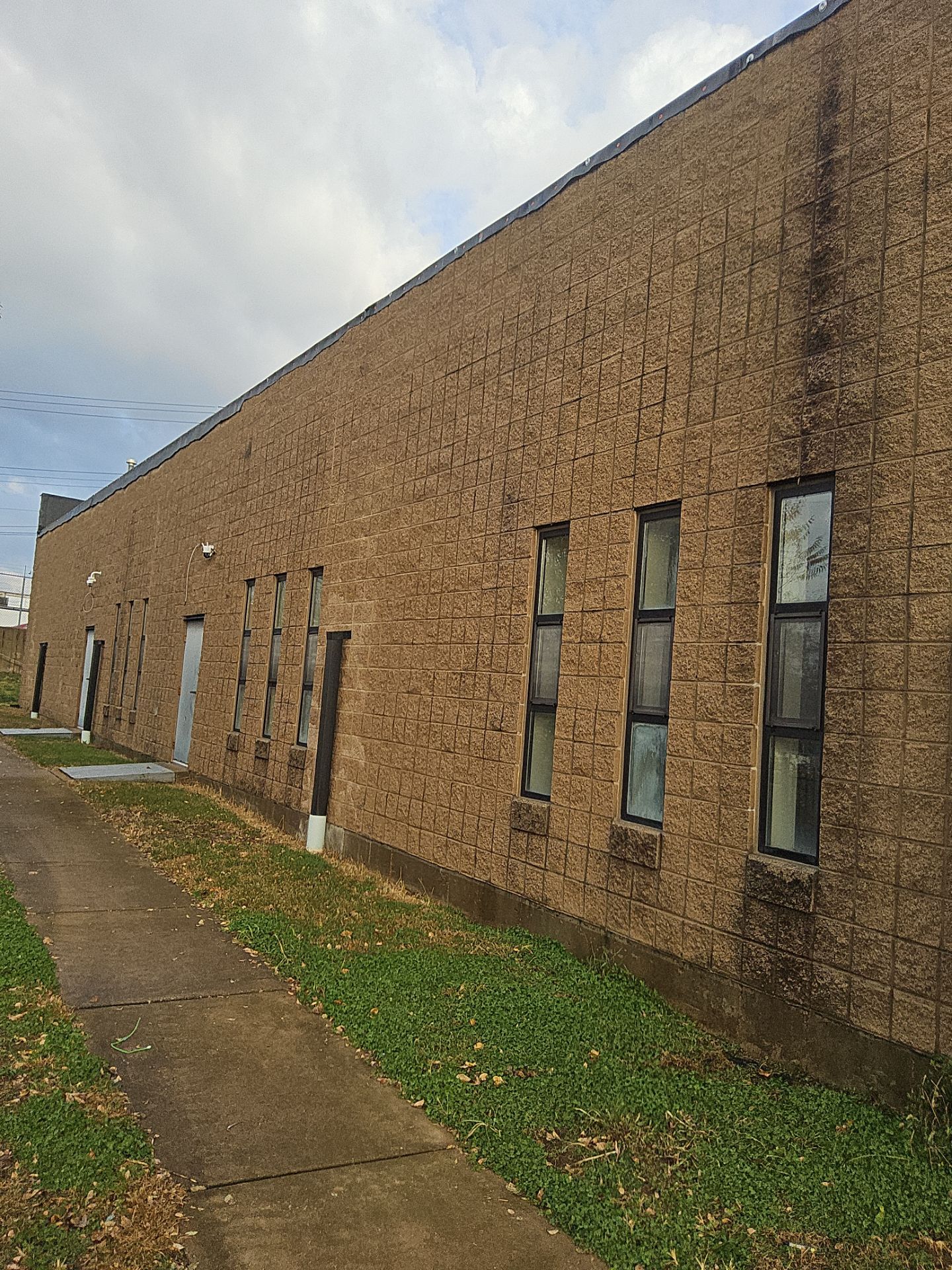 St. Louis Roofing Company Inc. featured photo.