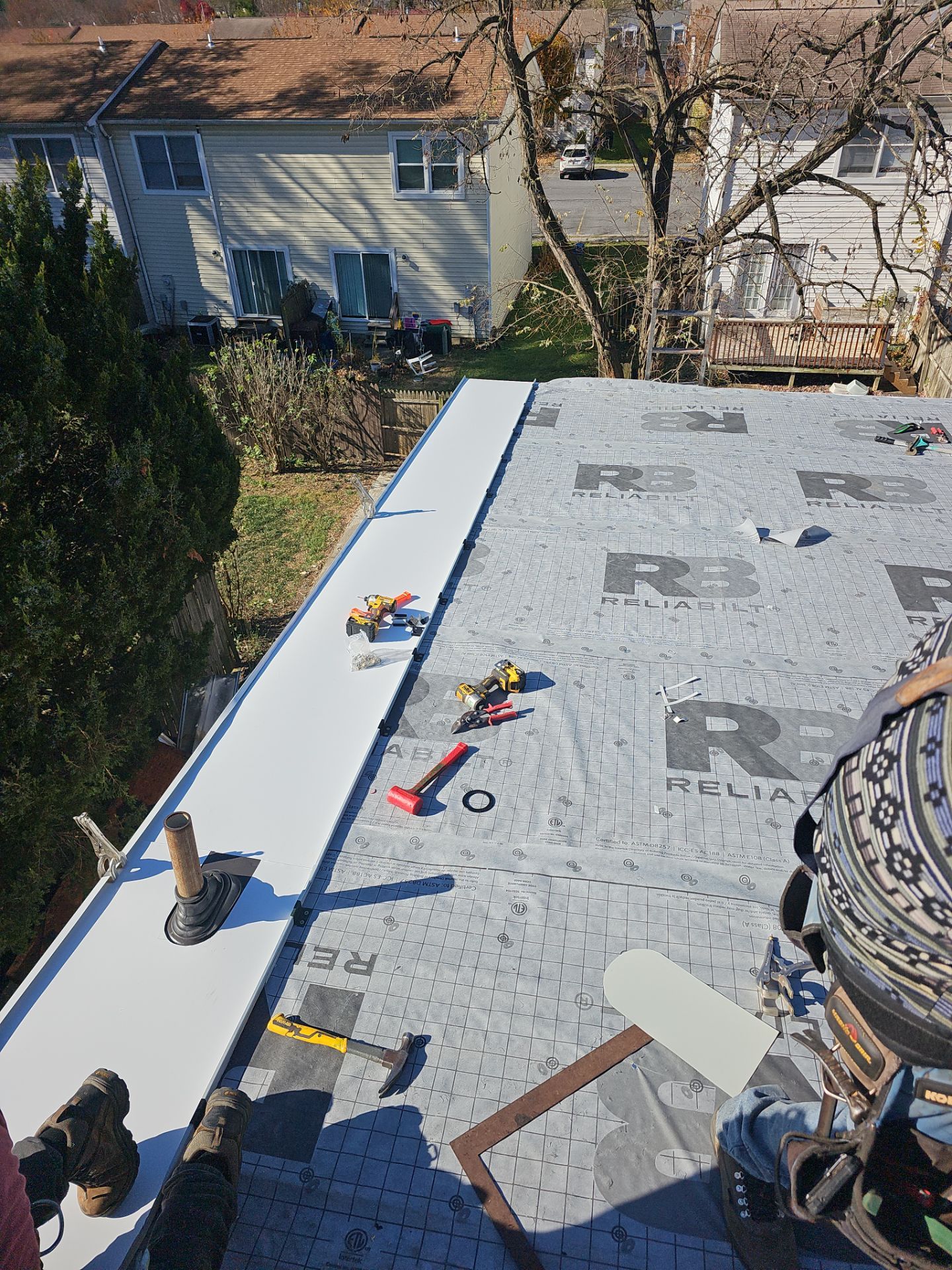 Metal Roof Replacement and Repair by Winchester Roofing