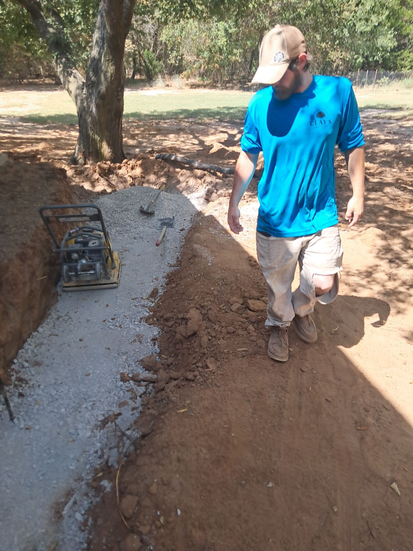 Retaining Wall by Clays Services Inc