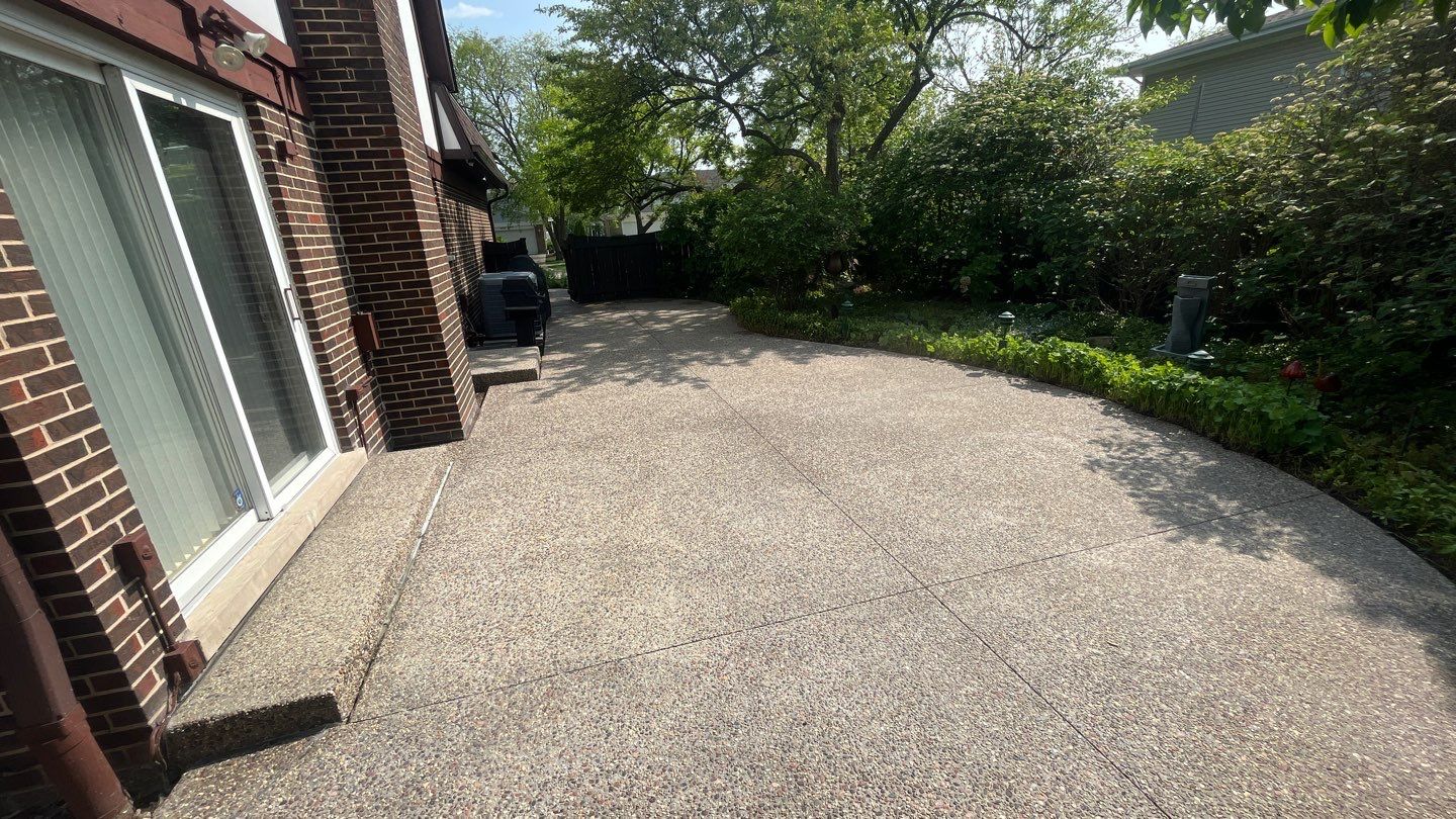 Northbrook, IL aggregate strip and re seal by Northern Power Washing LLC.