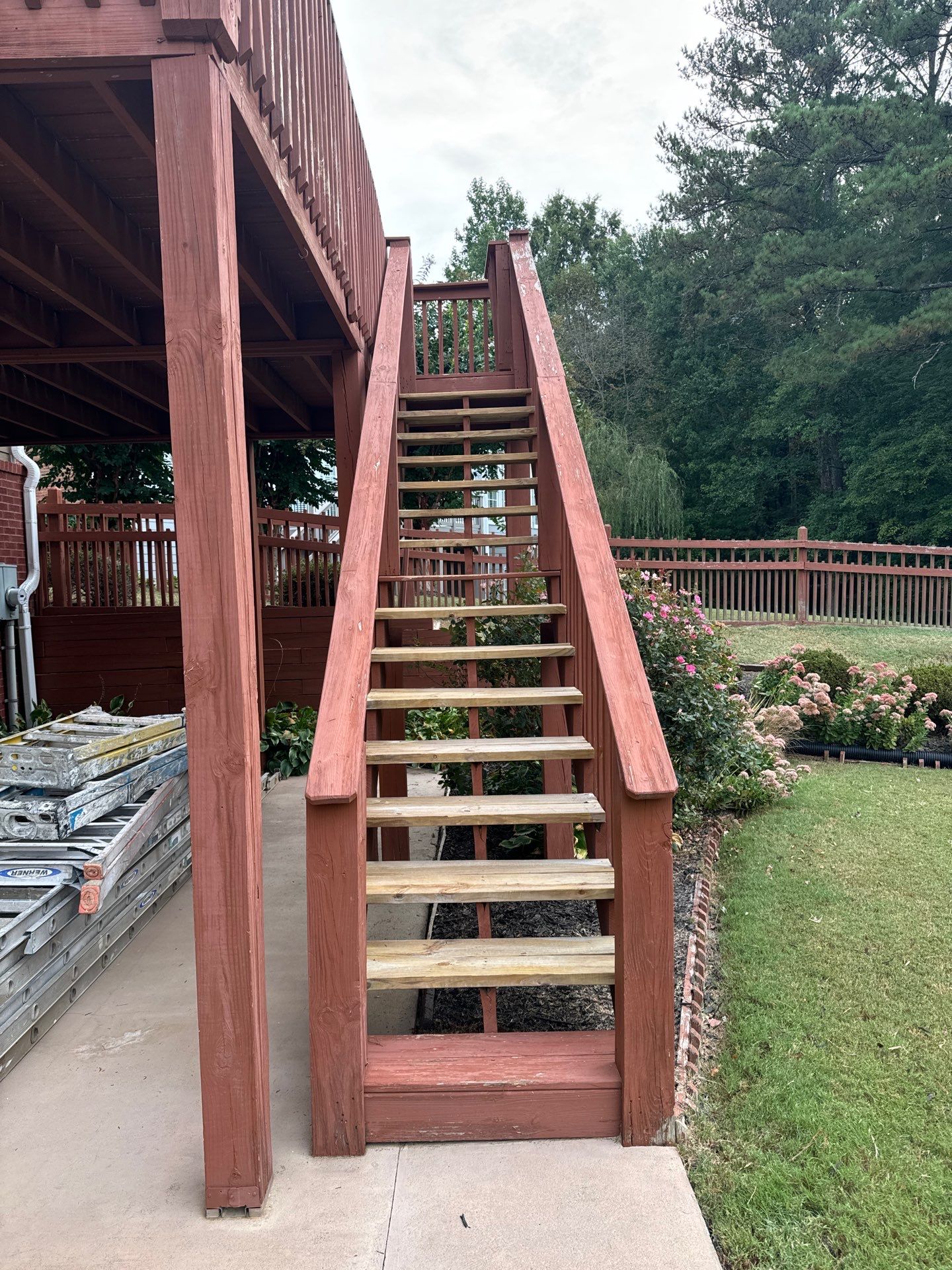 Exterior Painting and Gutter Replacement in Powder Springs by Swift Home Renovations