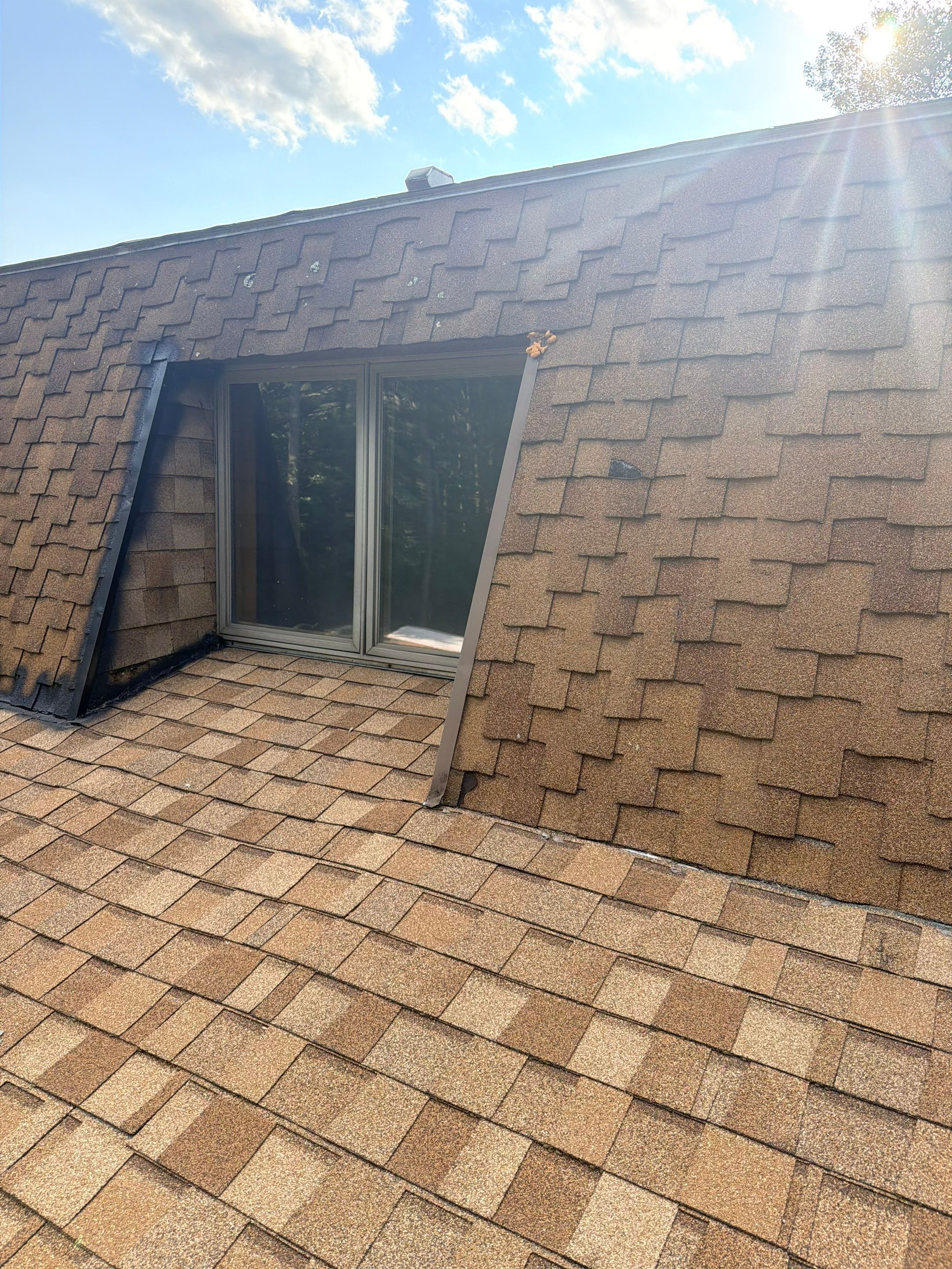 Emergency Roof Patch and Leak Mitigation in Townsend by Boston Board Up