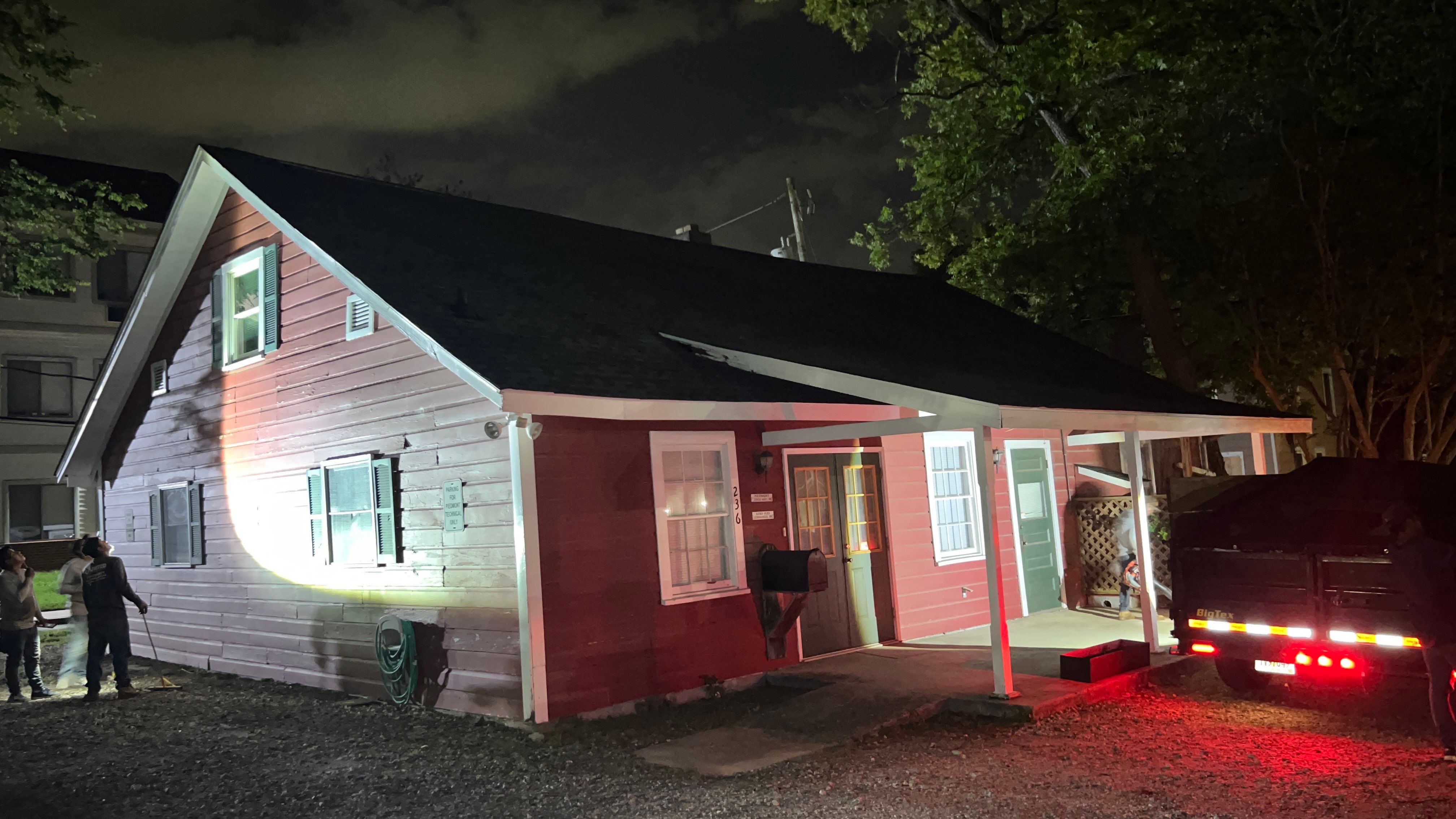 Morabit Office Building by United Contracting and Roofing