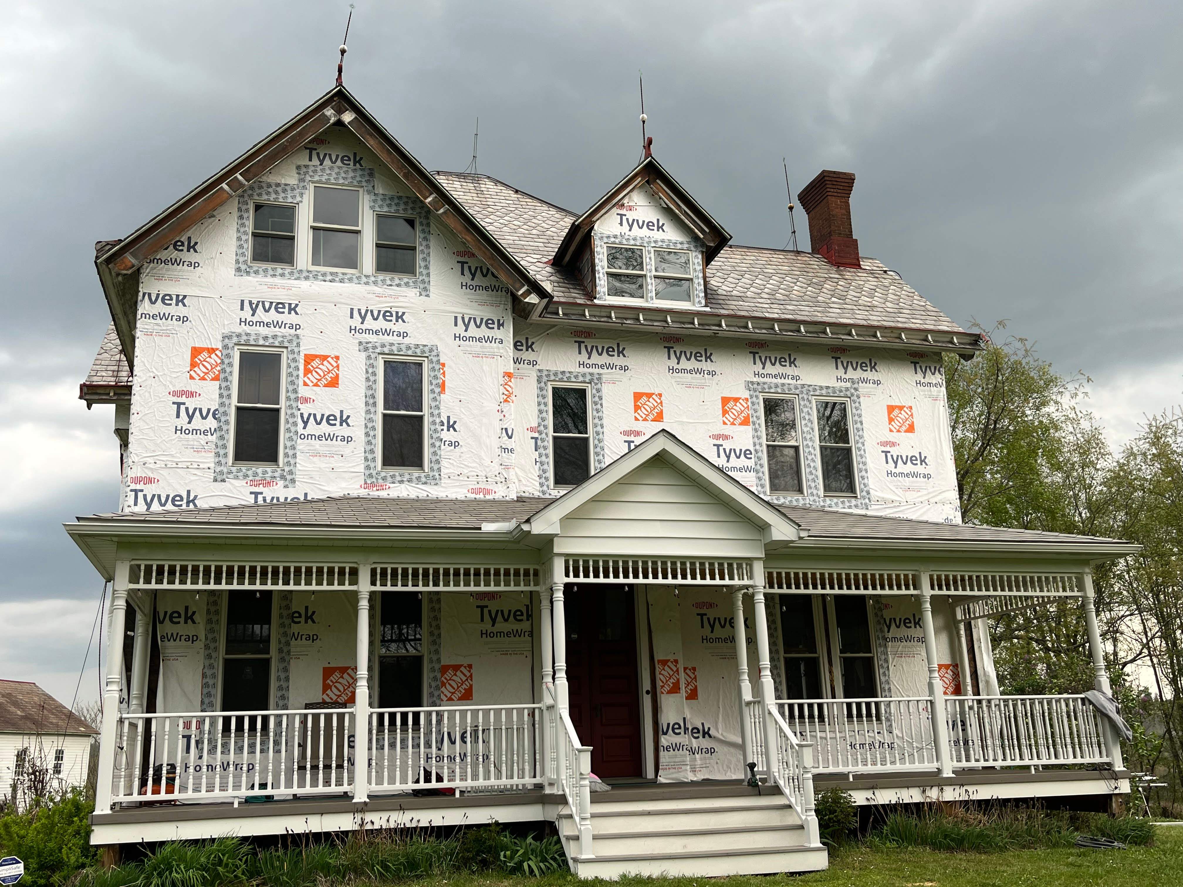 James Hardie Siding Renovation for Evans City Victorian Farmhouse by Ideal Siding Pittsburgh