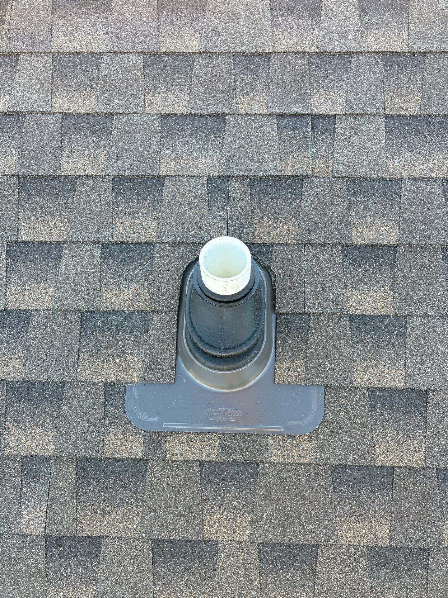 GAF HDZ - Barkwood by Linta Roofing