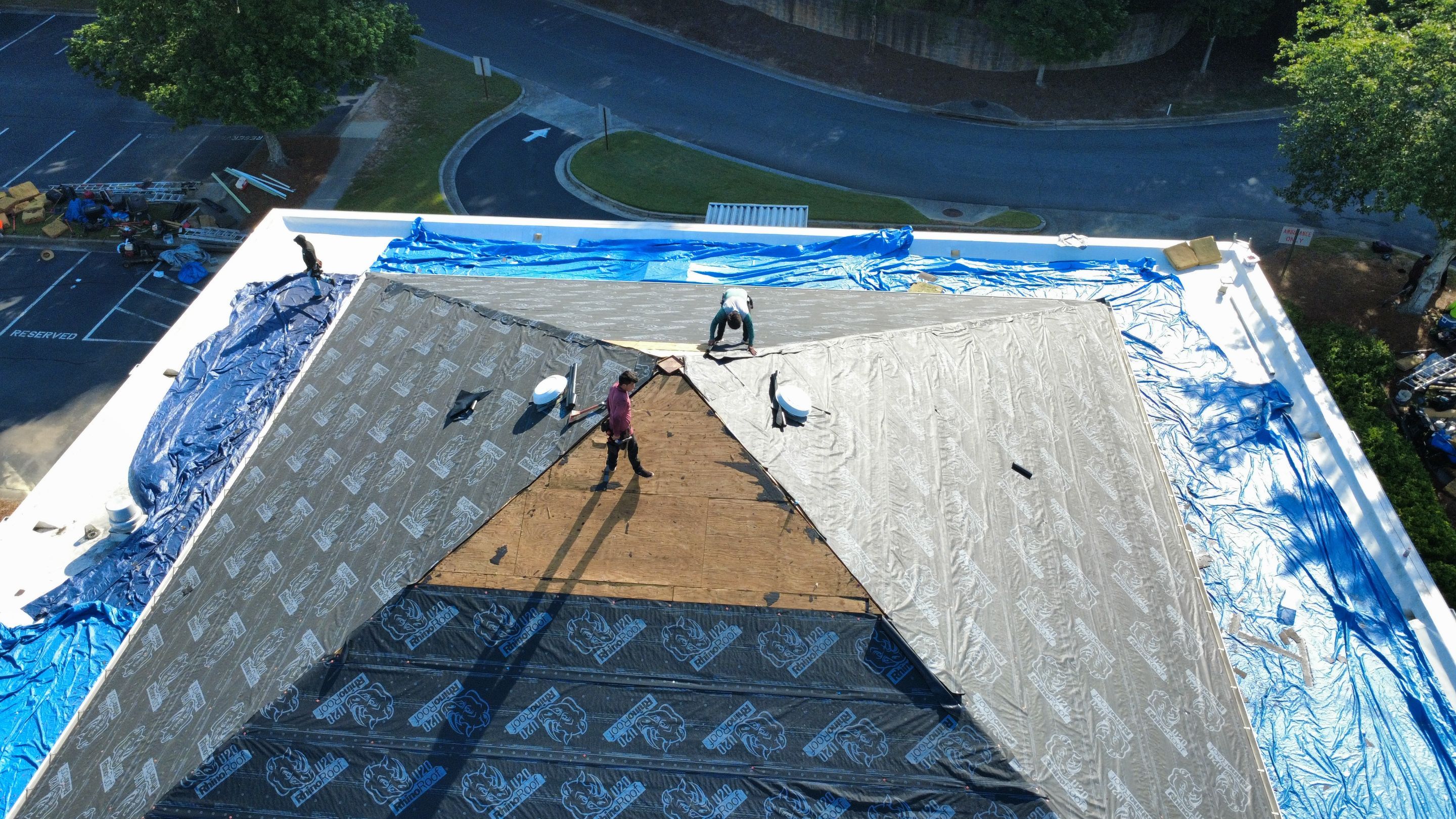 Towne Lake Medical by Arac Roof It Forward