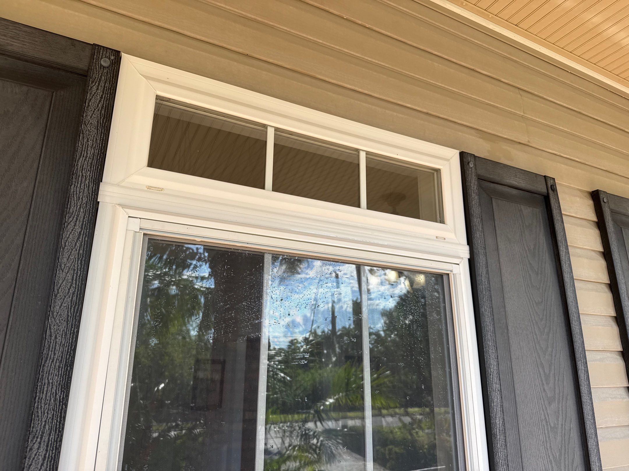 2-Story House Wash and Garage Pressure Washing in Palmetto, FL by Sunshine AquaWash