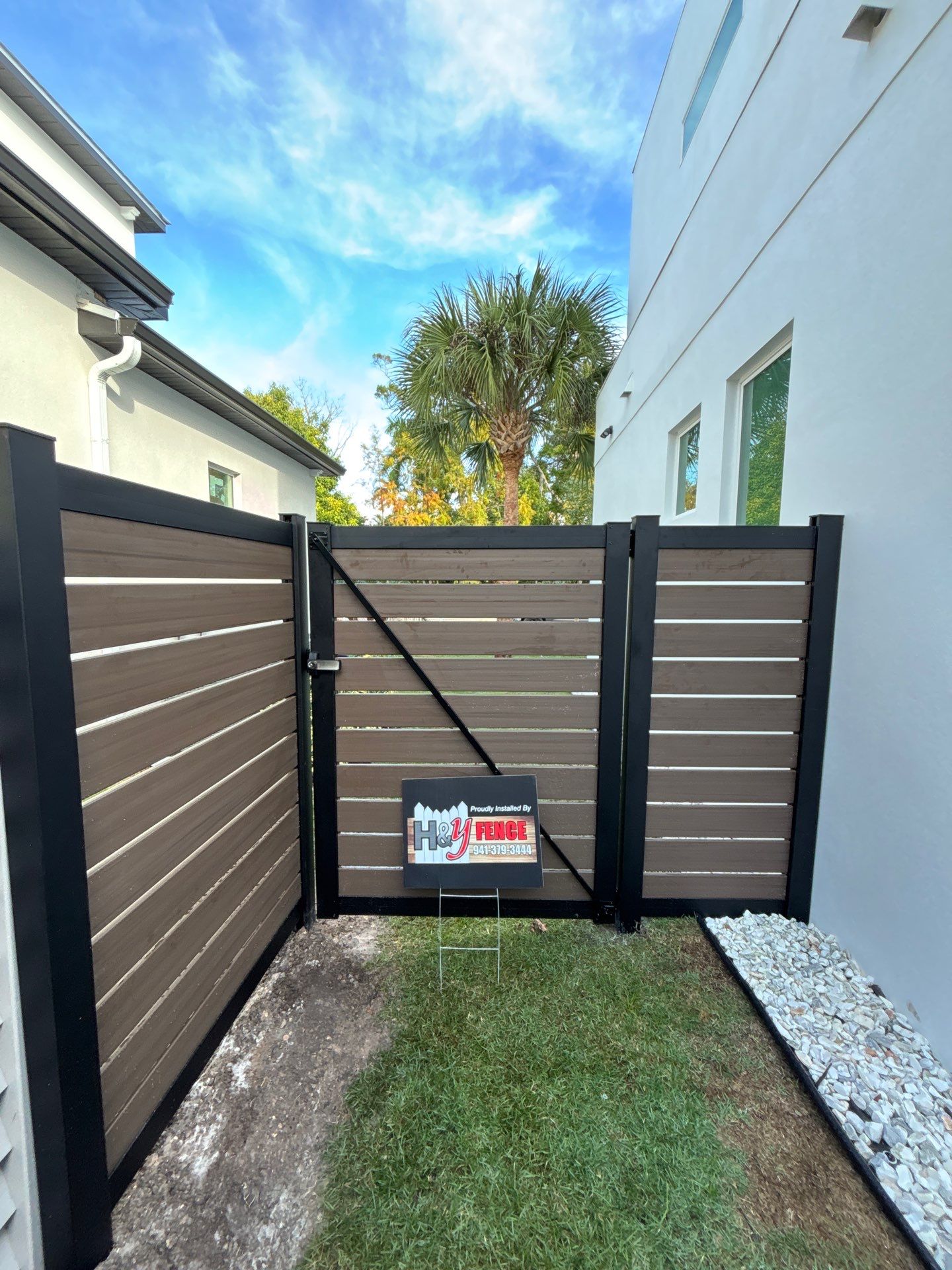 Mixed Material  by H&Y Fence