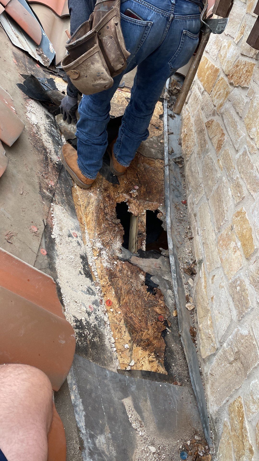 Residential Roofing Repair using Various Roof Repair Materials by Harvey Roofing & Construction
