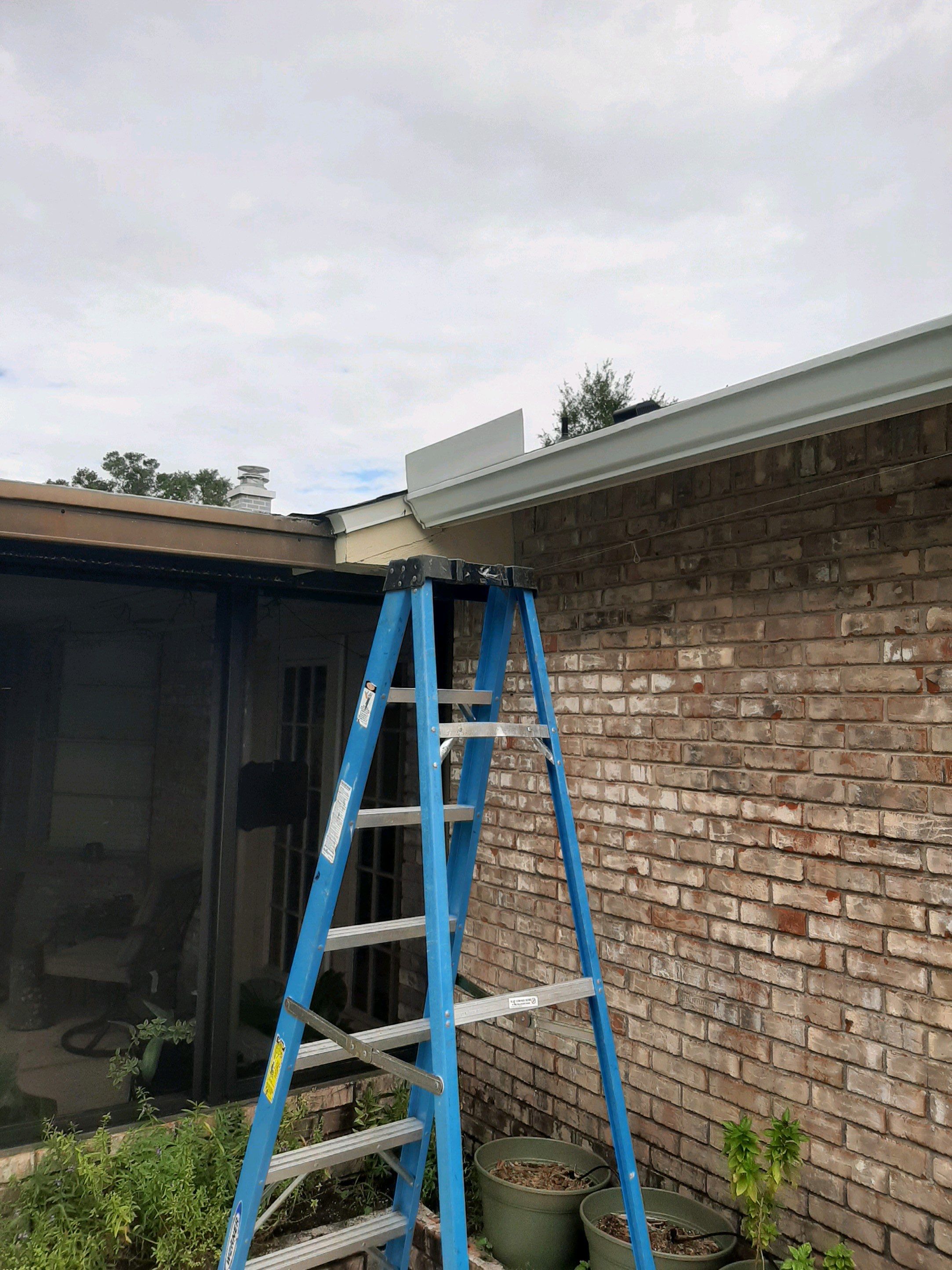 Gutter Installation using K-Style Seamless Gutters by Gutter Professors
