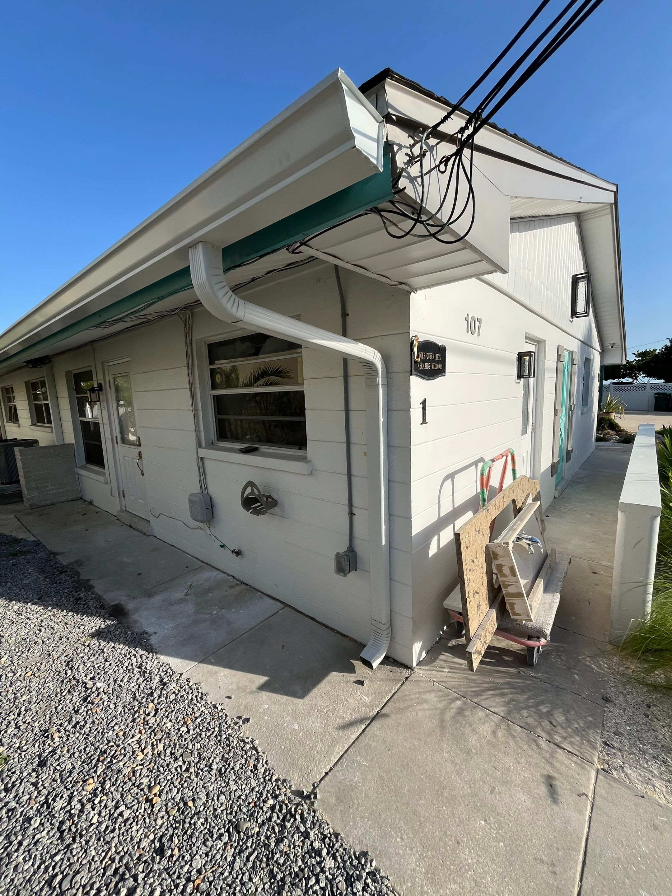 Splash Guard Gutter System and 7-inch Installation in Anna Maria FL by Gutter Professors
