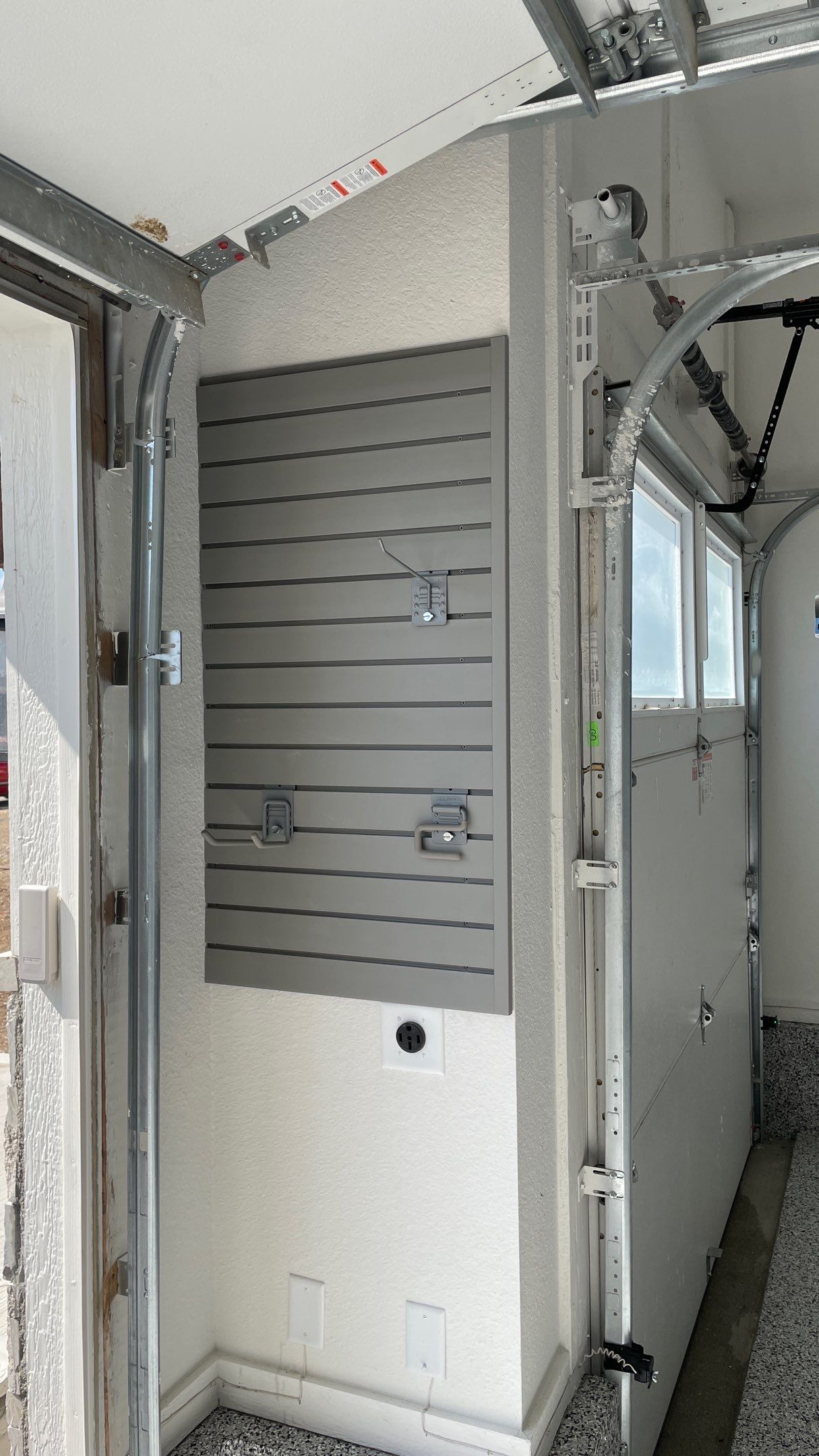 Mike B. upgrades his garage! by Banner Garage