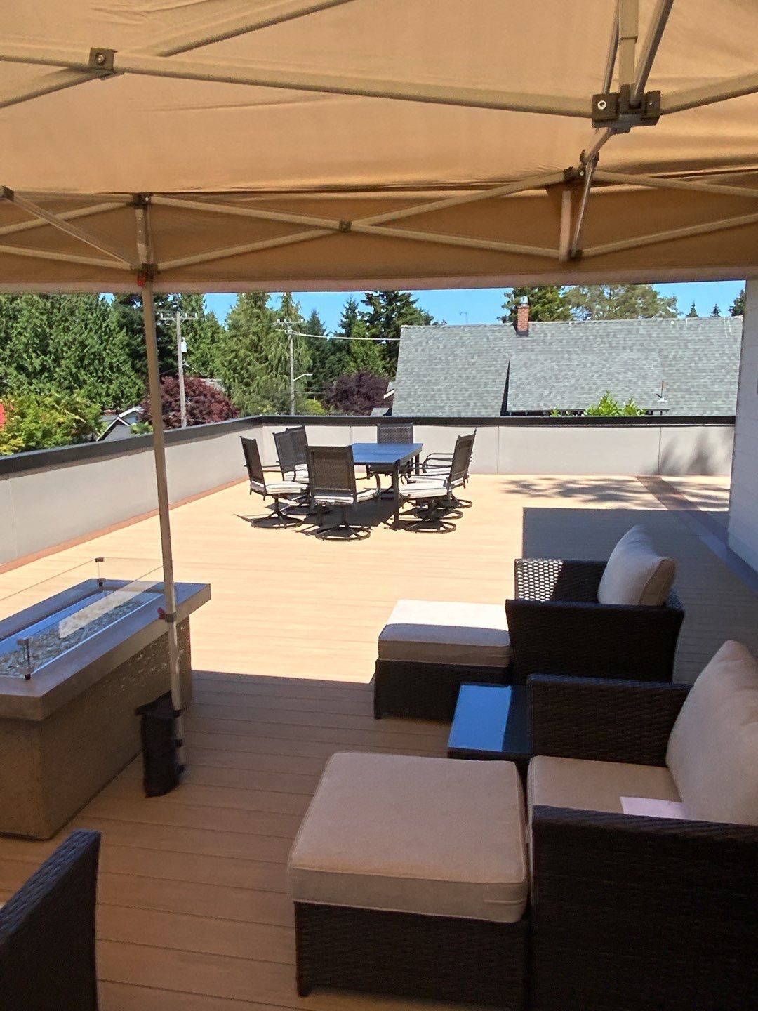 North Admiral Rooftop by Alki deck builders 