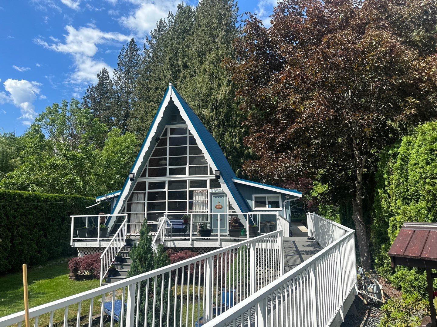 Residential ReRoofing Installation using Duraclad 26ga by Top Notch Roofing Inc