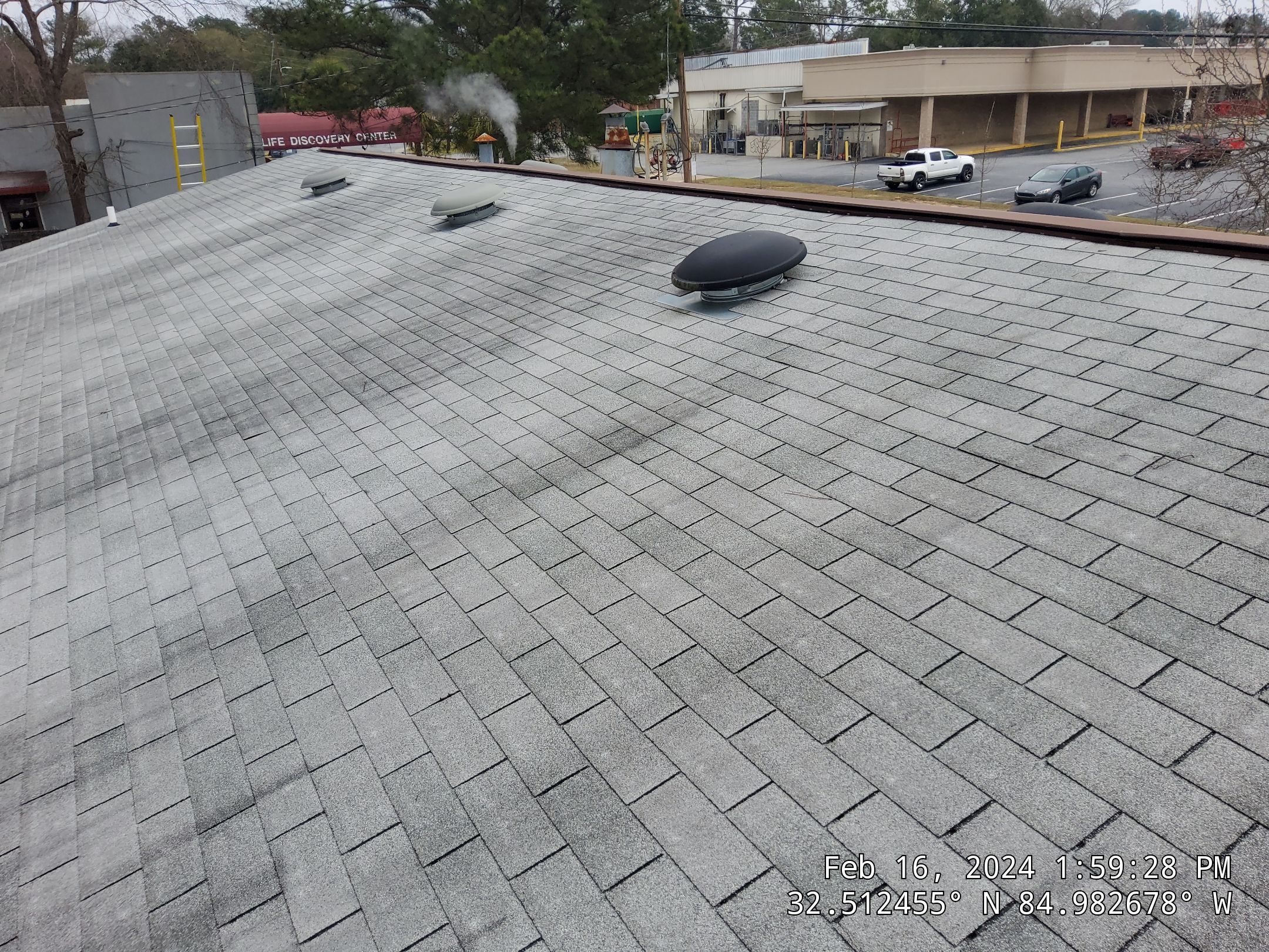 Master Clean Roof and Gutter Cleaning by iGreen Solutions