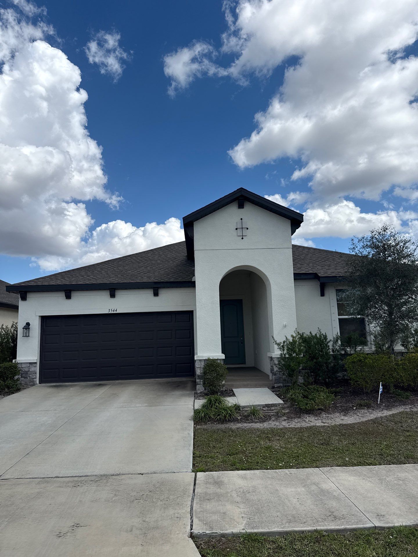 K-Style Seamless Gutter Installation using bronze gutters in Sarasota FL by Gutter Professors