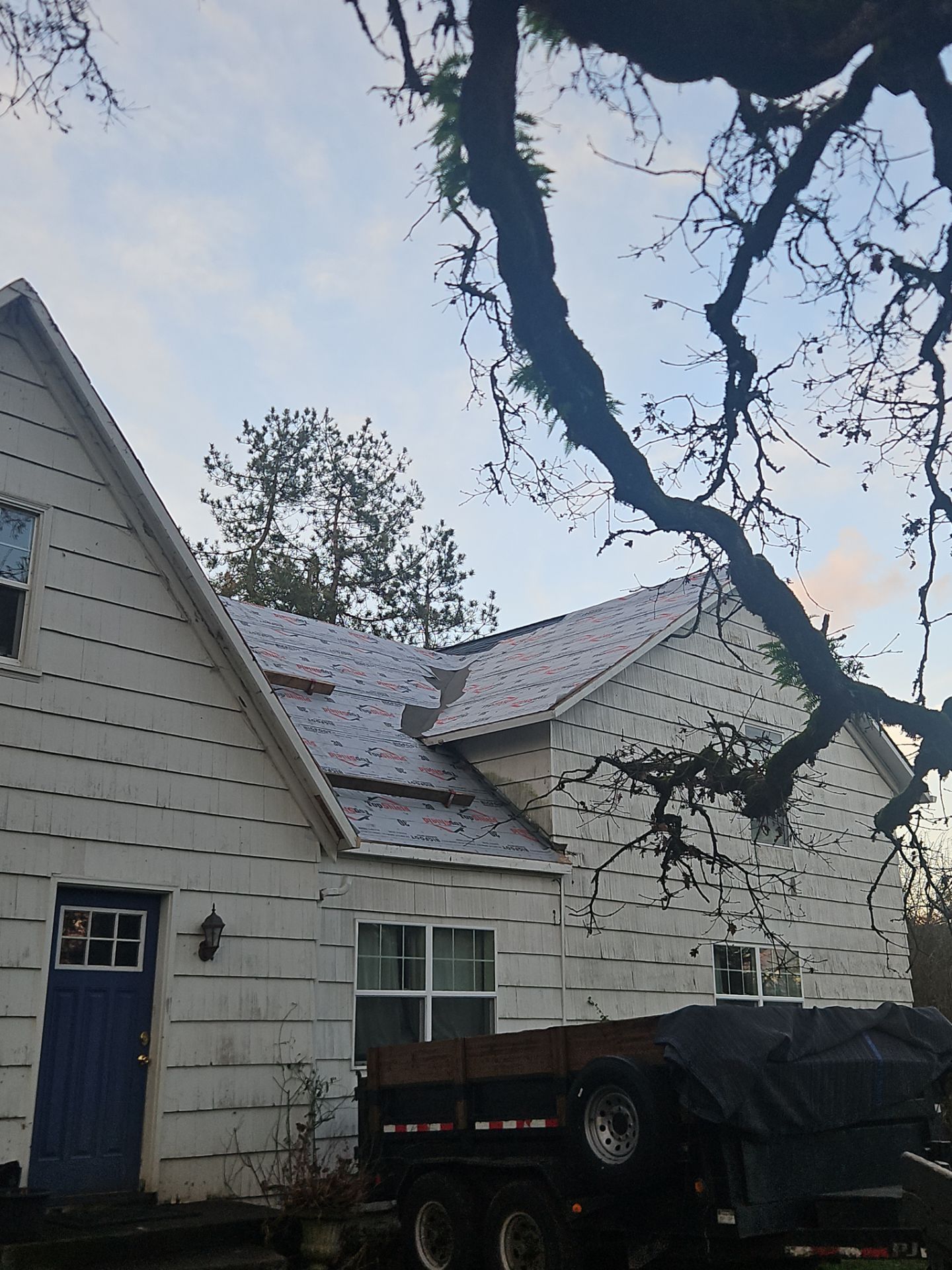 Residential Roofing Installation using IKO Dynasty (Color: Granite Black) by Orezona Building & Roofing Company, Inc.