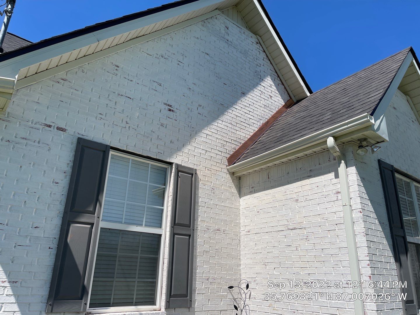 Residential Roofing Installation using Owens Corning Oakridge Roofing System by Undersun Roofing 