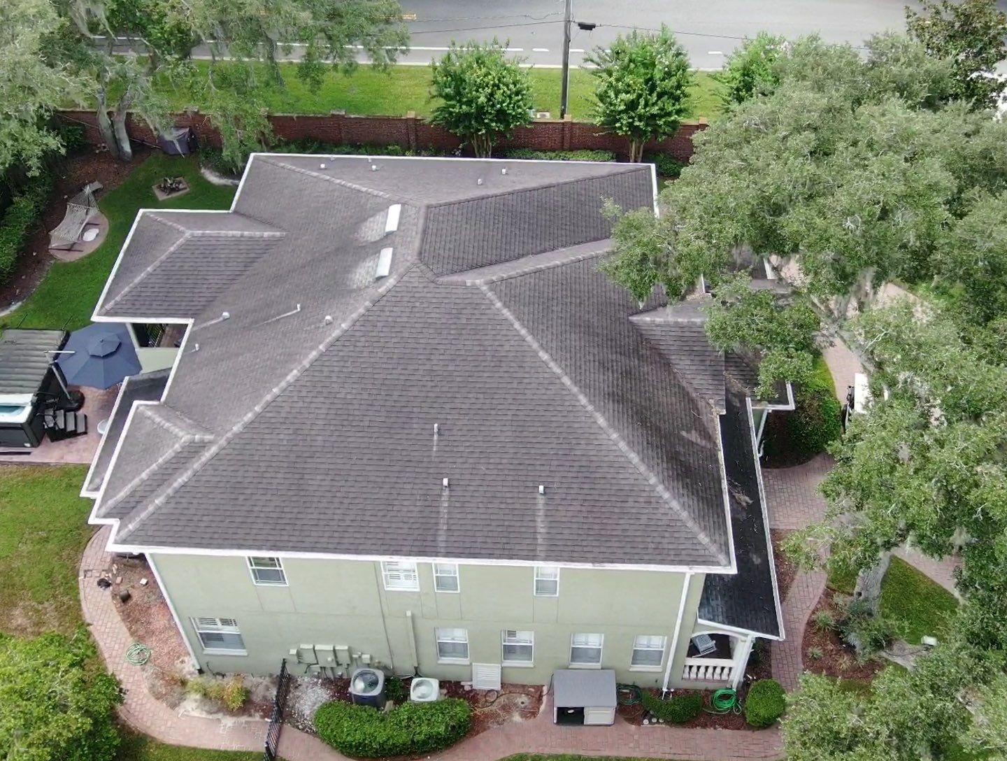 Roof Replacement in Terrace Oaks Court by Steadfast Roofing 