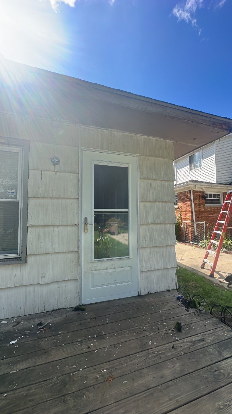Siding Replacement using CertainTeed Restoration Classis D4 by 180 Contractors