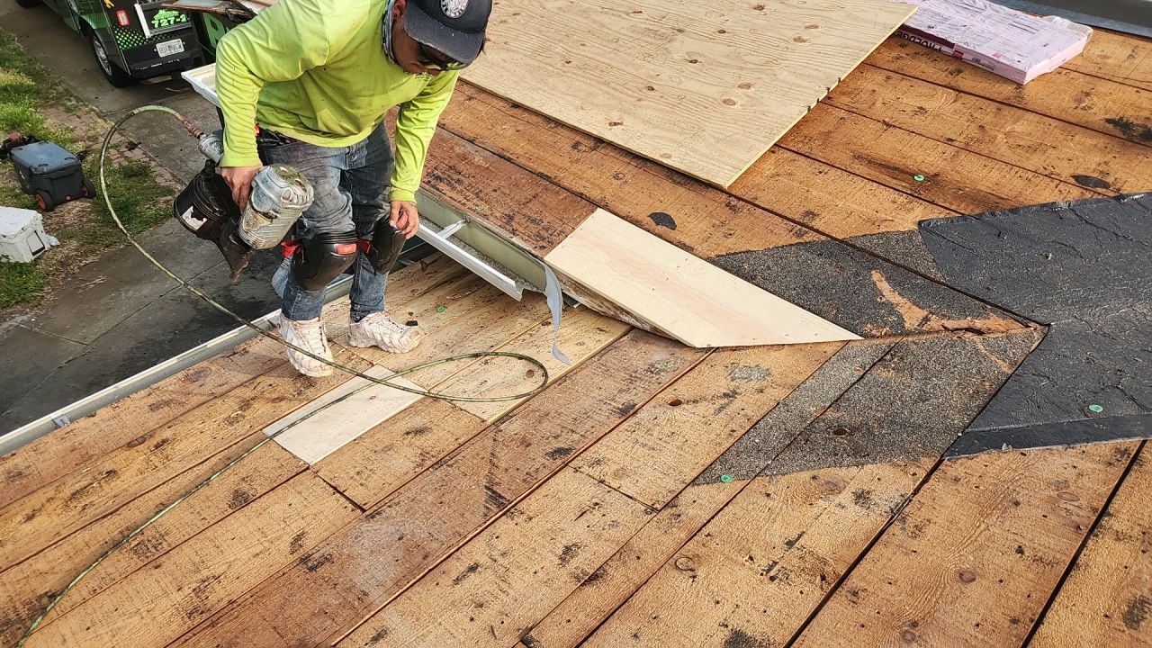 Project in St. Petersburg 33705 by Mitchell Roofing Company LLC 