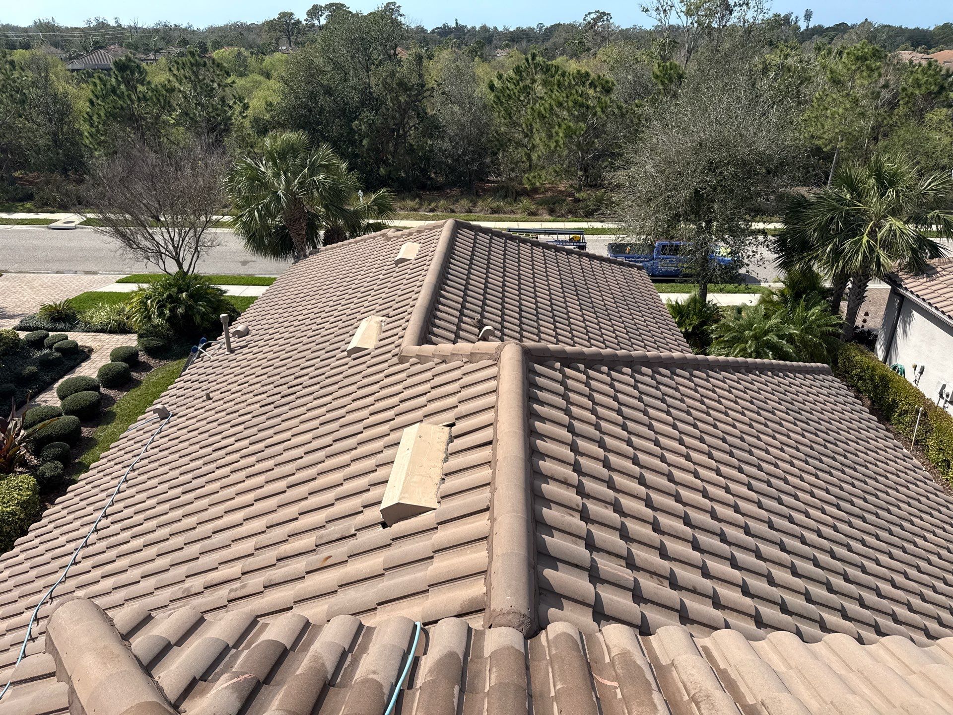 Tile Roof & Pool Deck Cleaning in Artisan Lakes Esplanade, Palmetto, FL – Sunshine AquaWash by Sunshine AquaWash